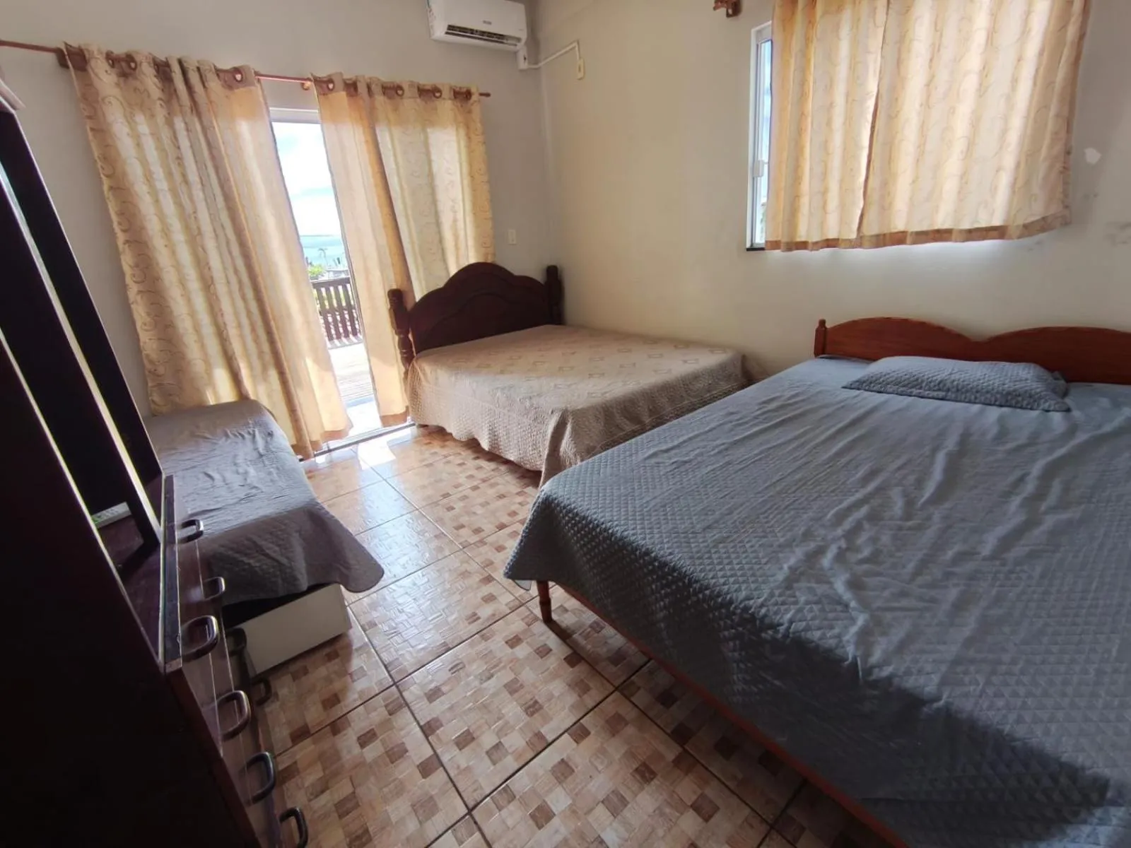 Bed in Sobrado Itapoá