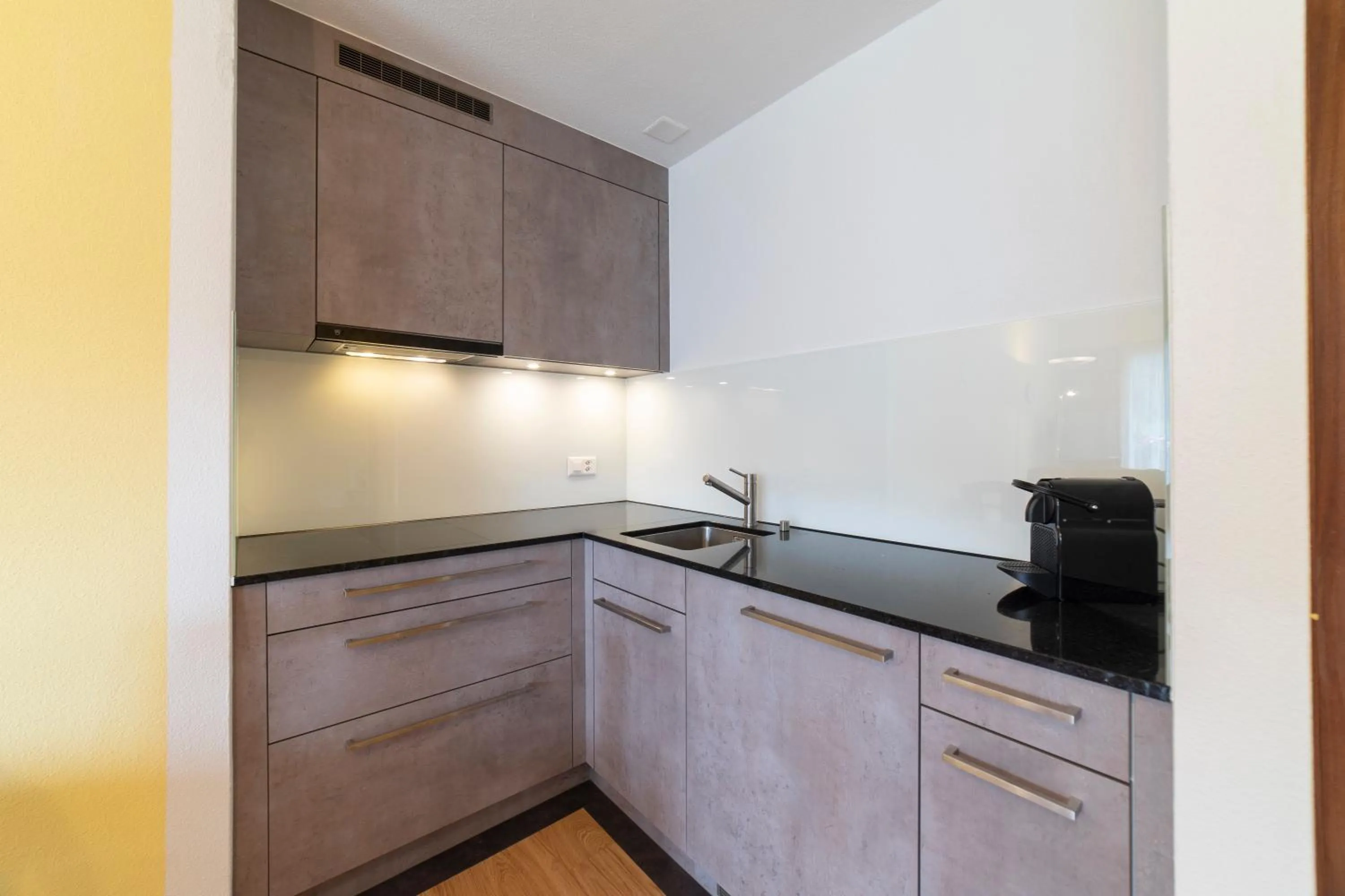 Kitchen or kitchenette in Hotel Sonne