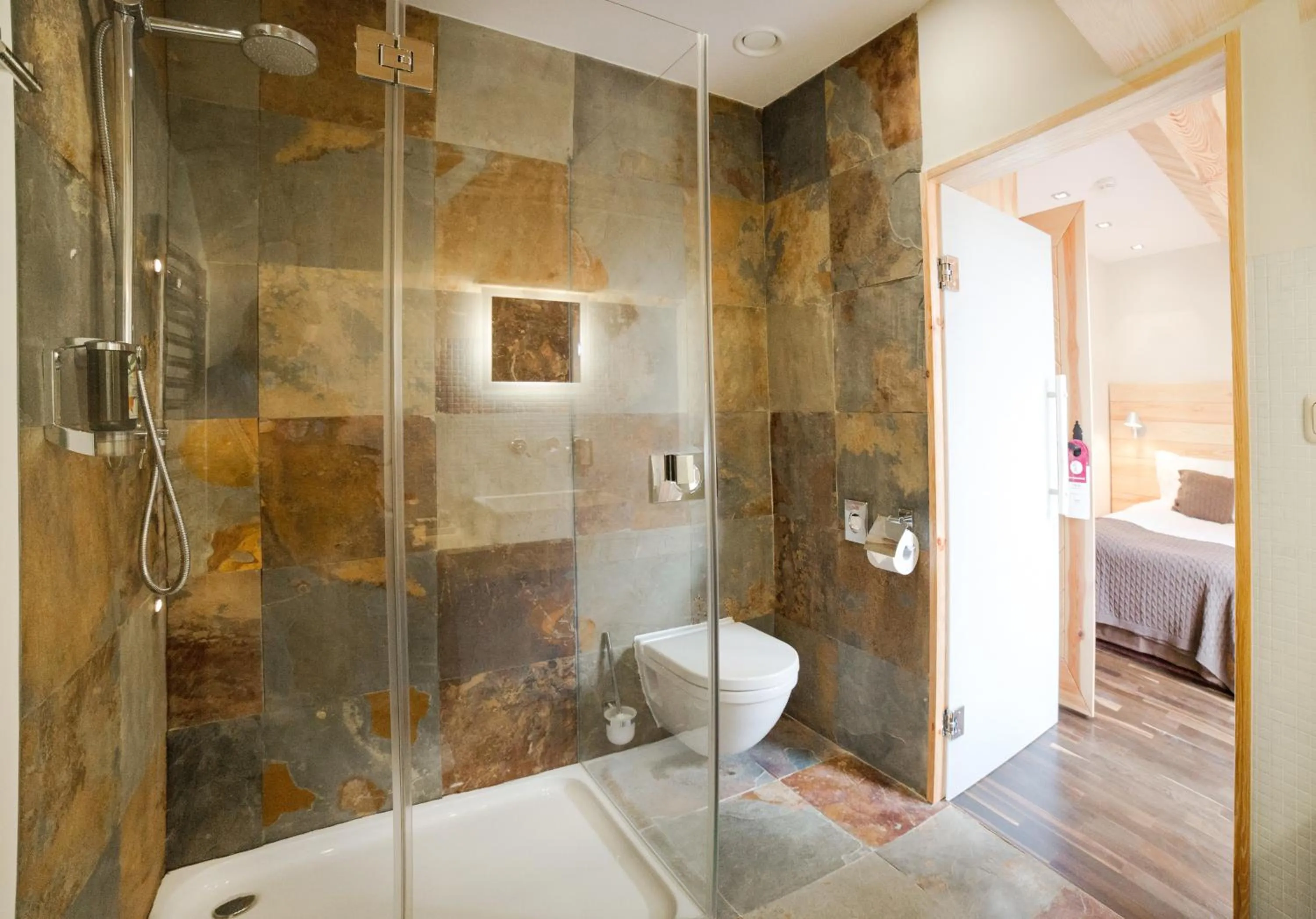 Bathroom in Hotel Głęboczek Vine Resort& Spa