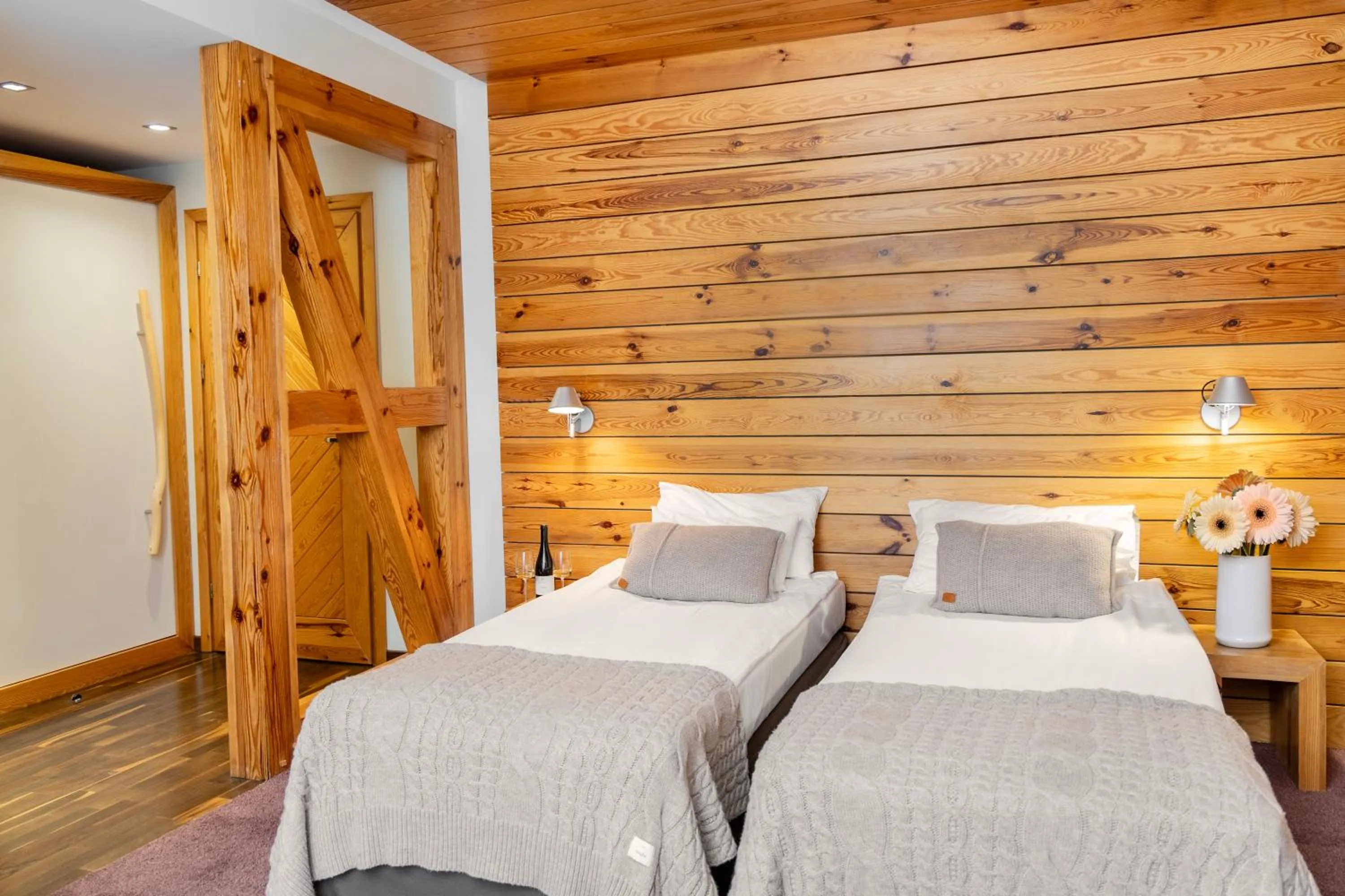 Bed in Hotel Głęboczek Vine Resort& Spa