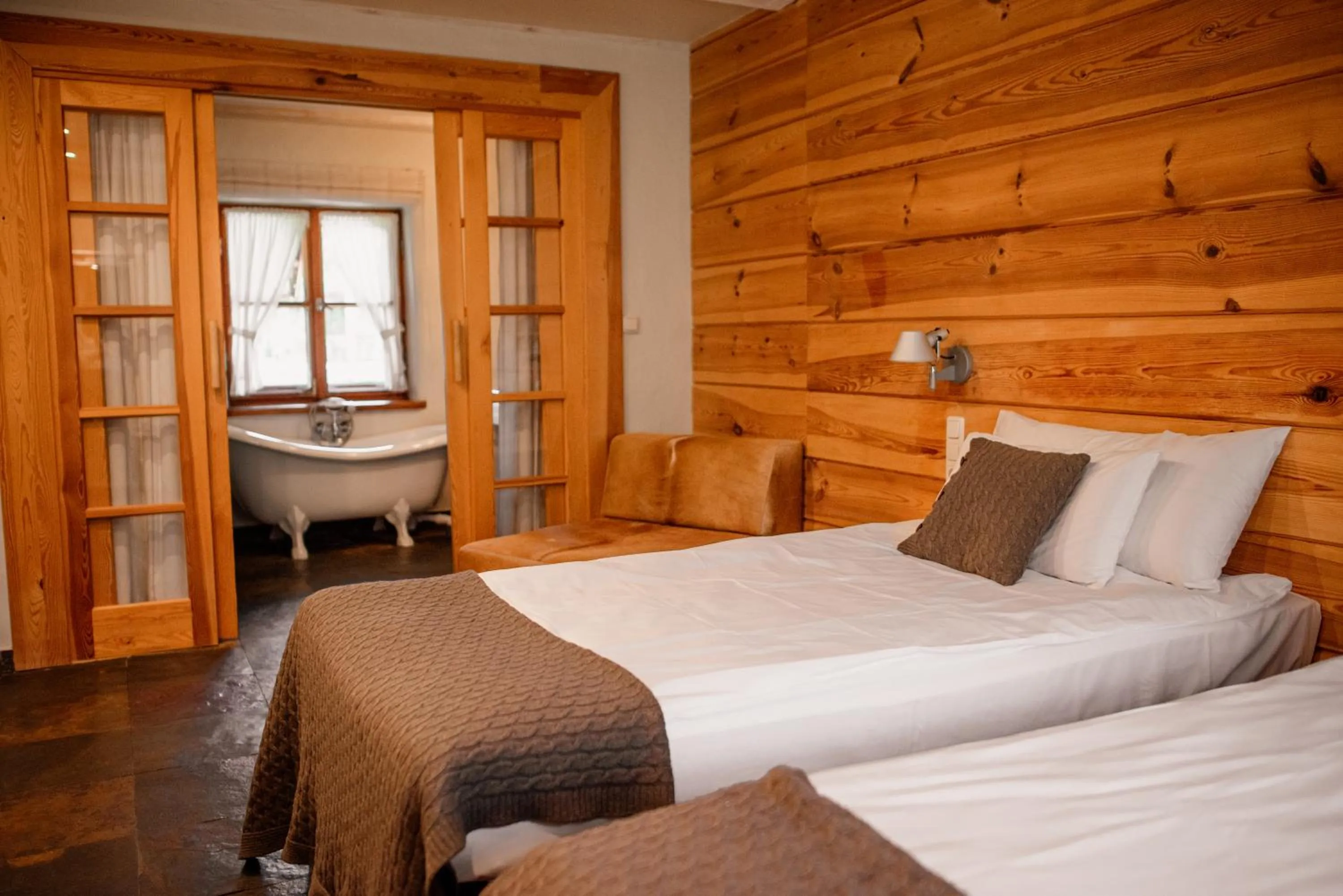 Photo of the whole room, Bed in Hotel Głęboczek Vine Resort& Spa