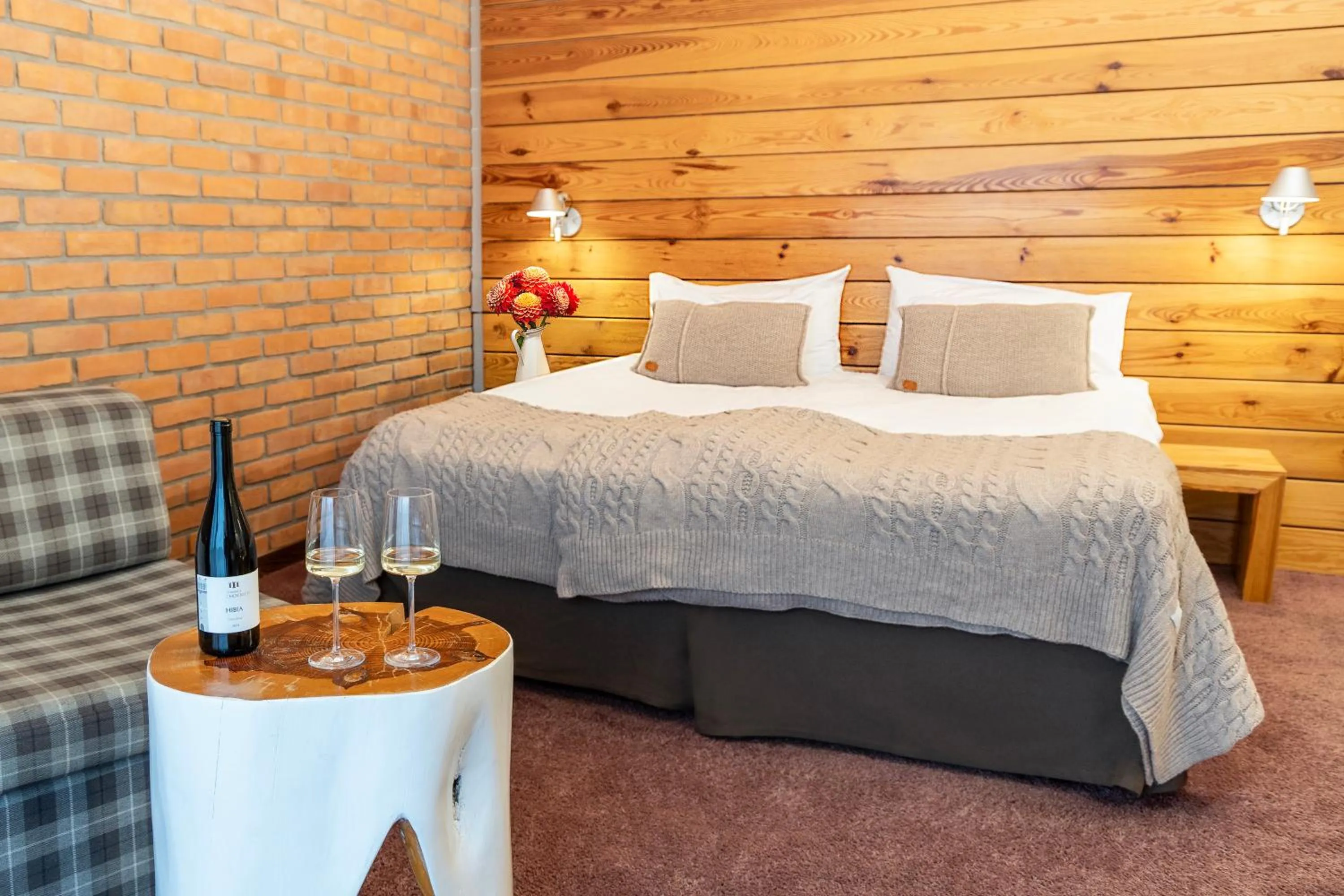 Bed in Hotel Głęboczek Vine Resort& Spa