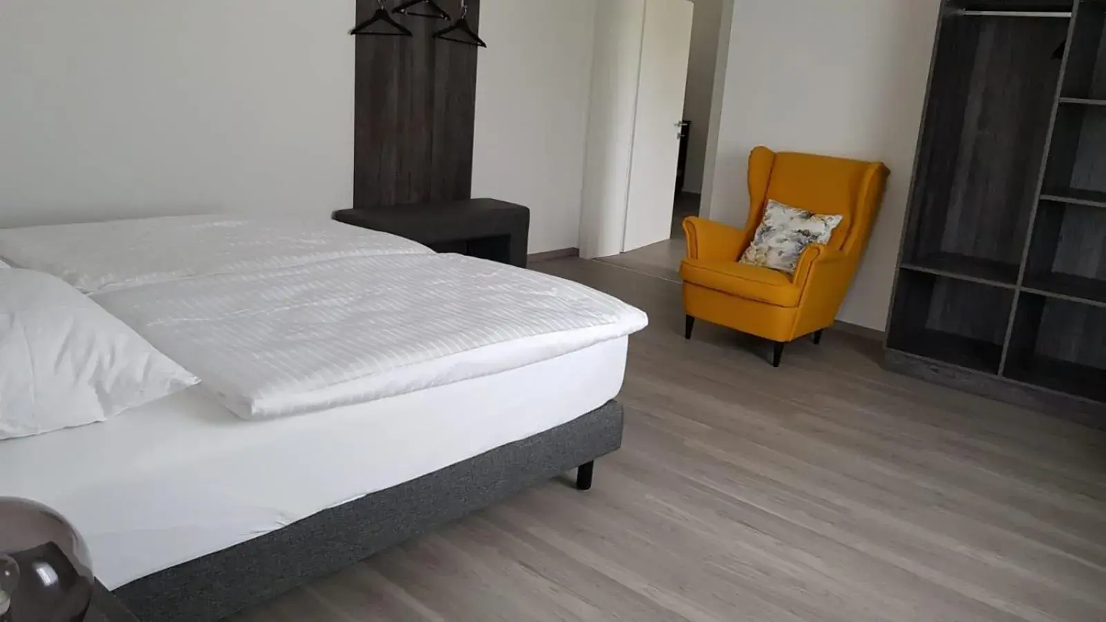 Three-Bedroom Apartment in KM Hotel Murtal Three-Bedroom Apartment in KM Hotel Murtal