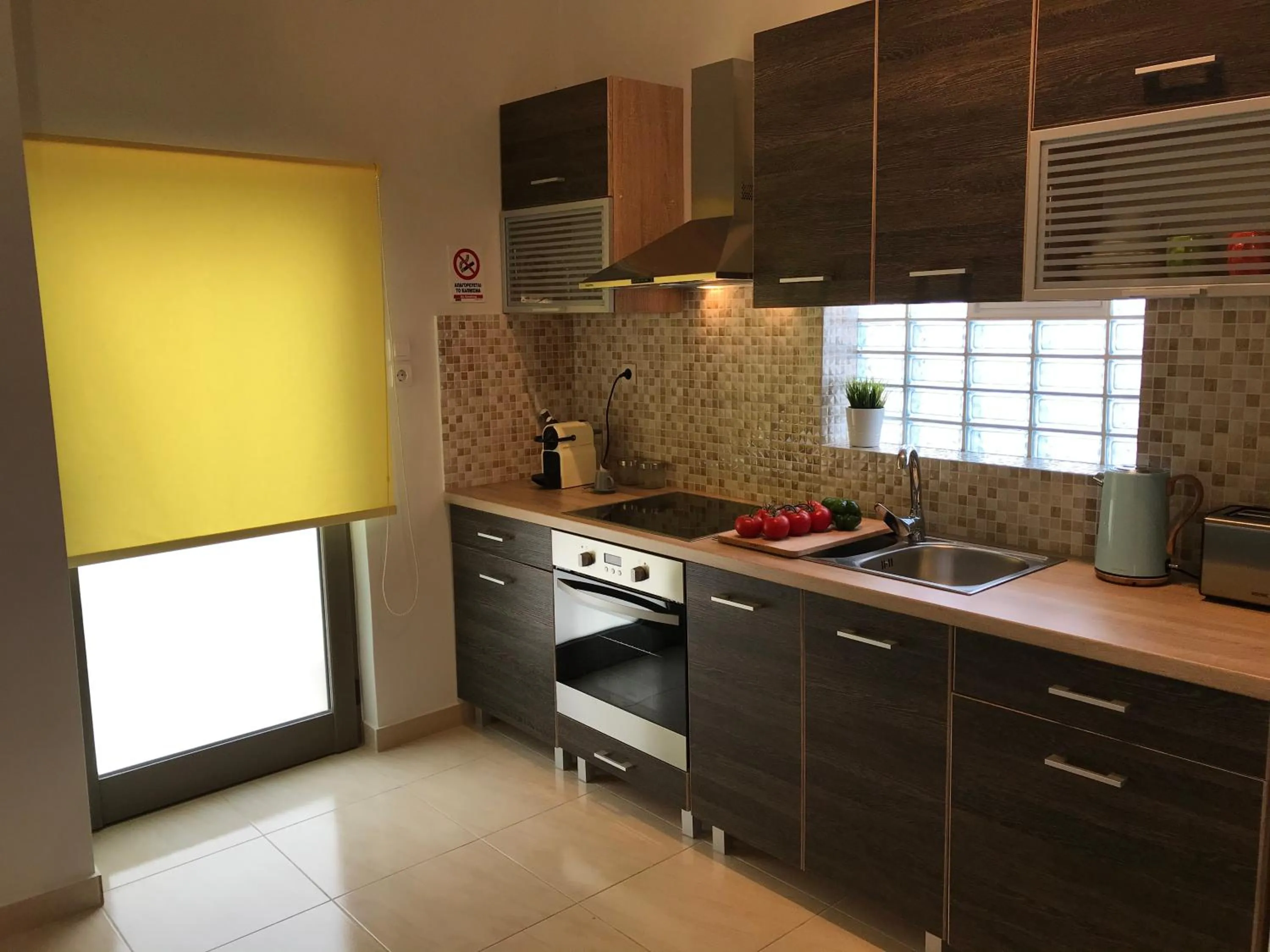 Kitchen or kitchenette in Dina's House