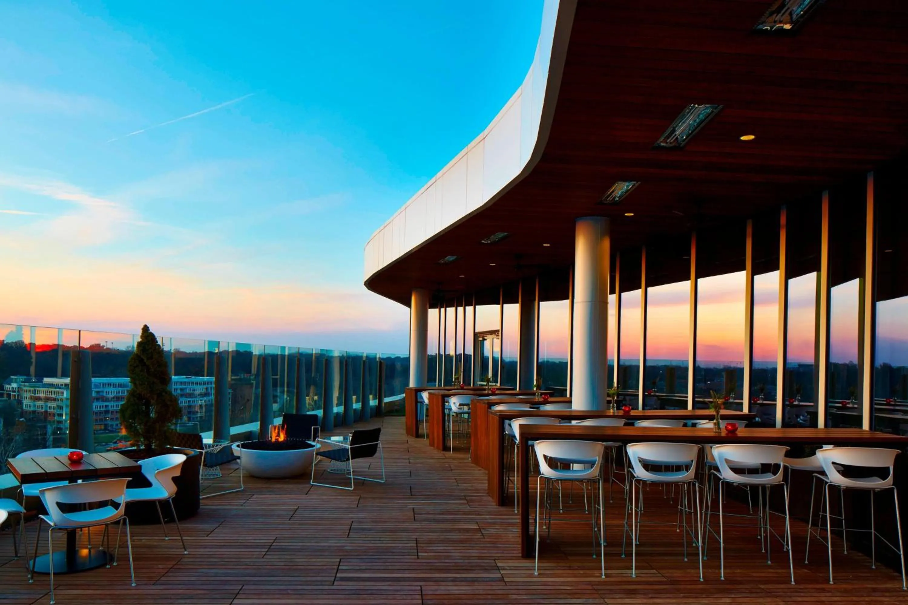 Restaurant/places to eat in AC Hotel Columbus Dublin