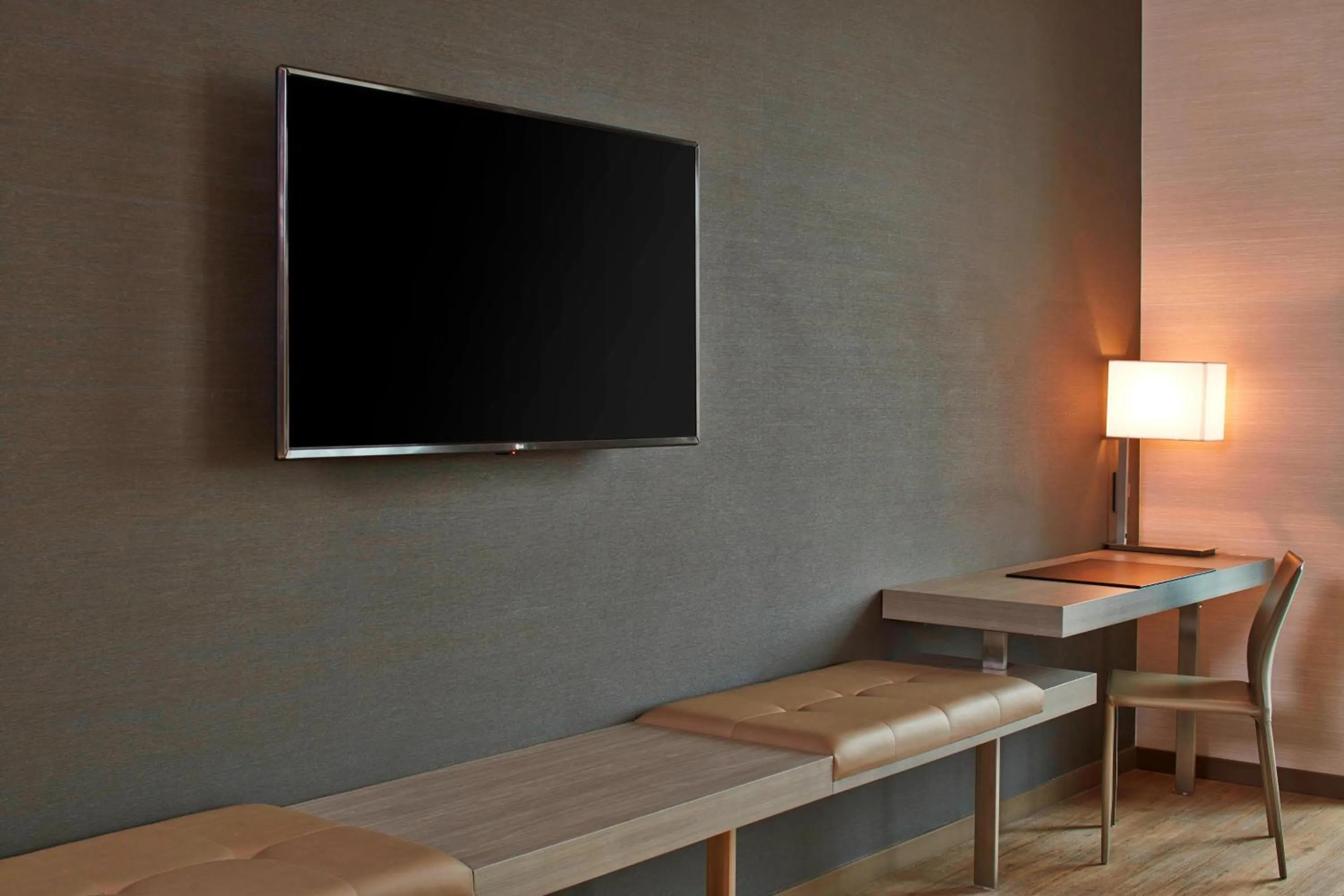 Photo of the whole room in AC Hotel Columbus Dublin