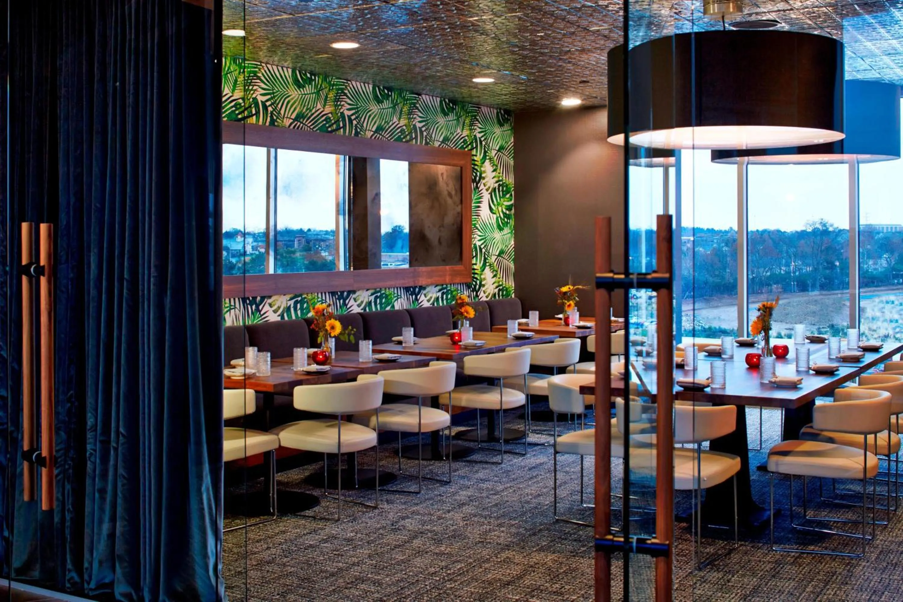 Restaurant/places to eat in AC Hotel Columbus Dublin