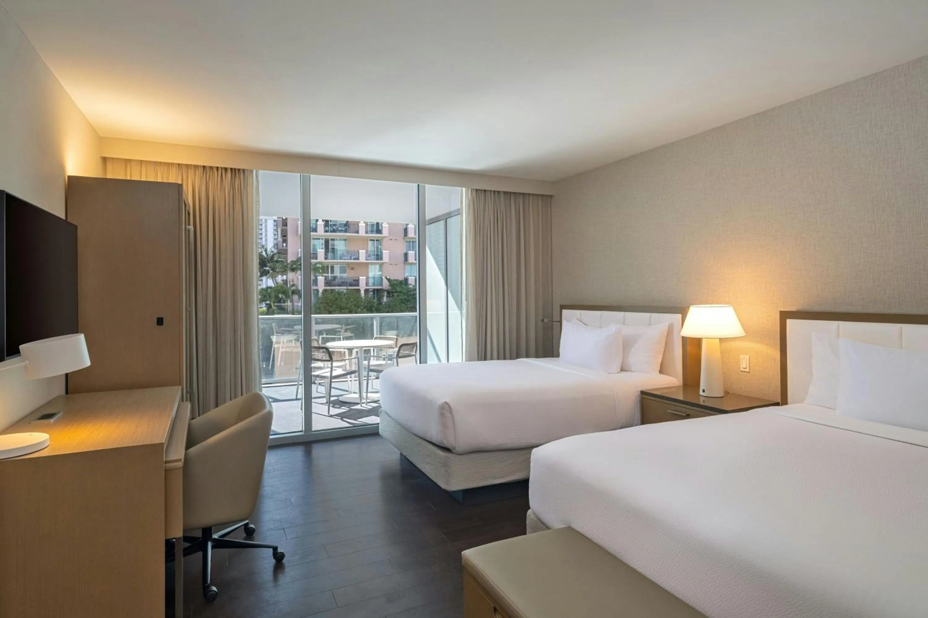 Bedroom, Bed in Residence Inn Miami Sunny Isles Beach