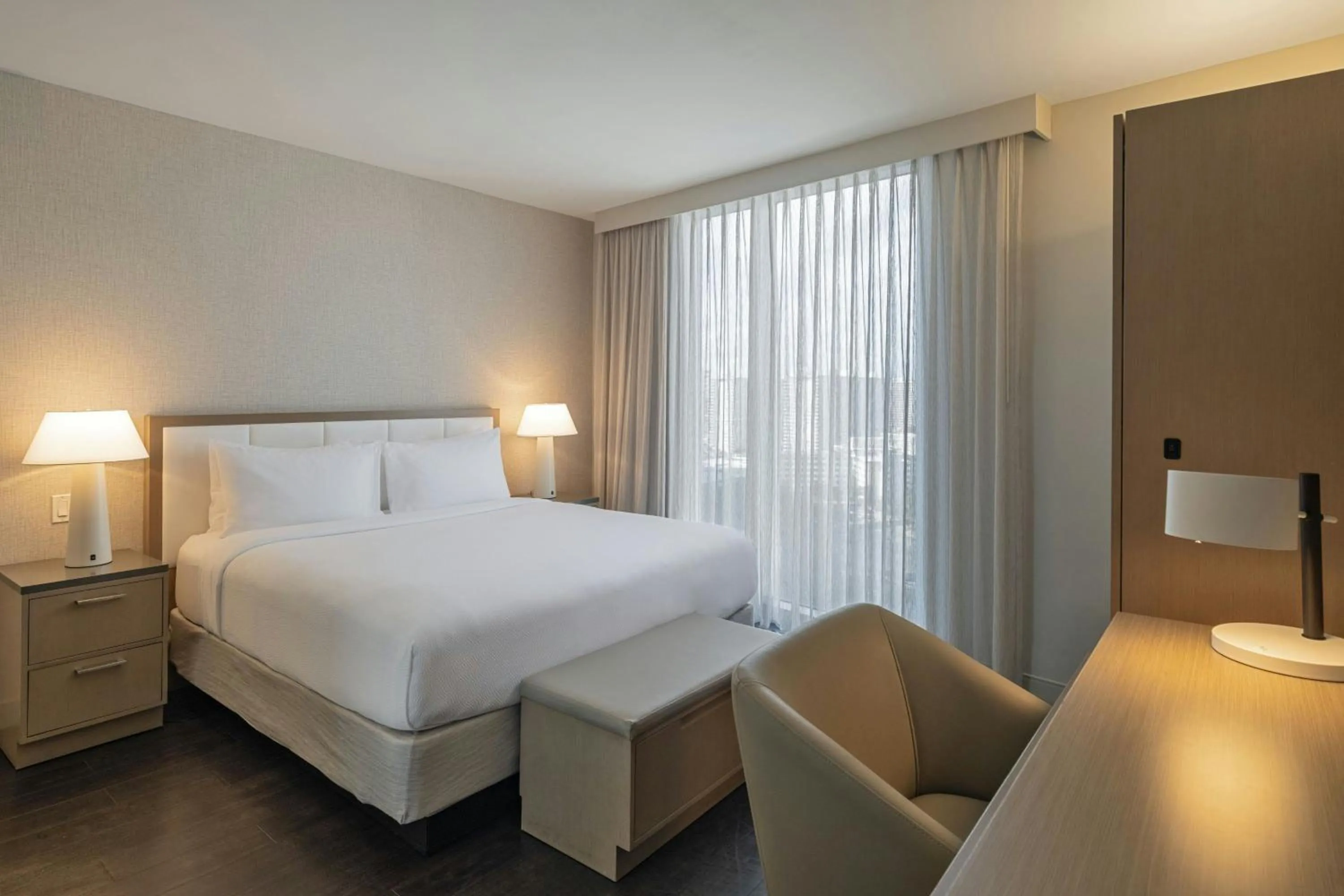 Bedroom, Bed in Residence Inn Miami Sunny Isles Beach