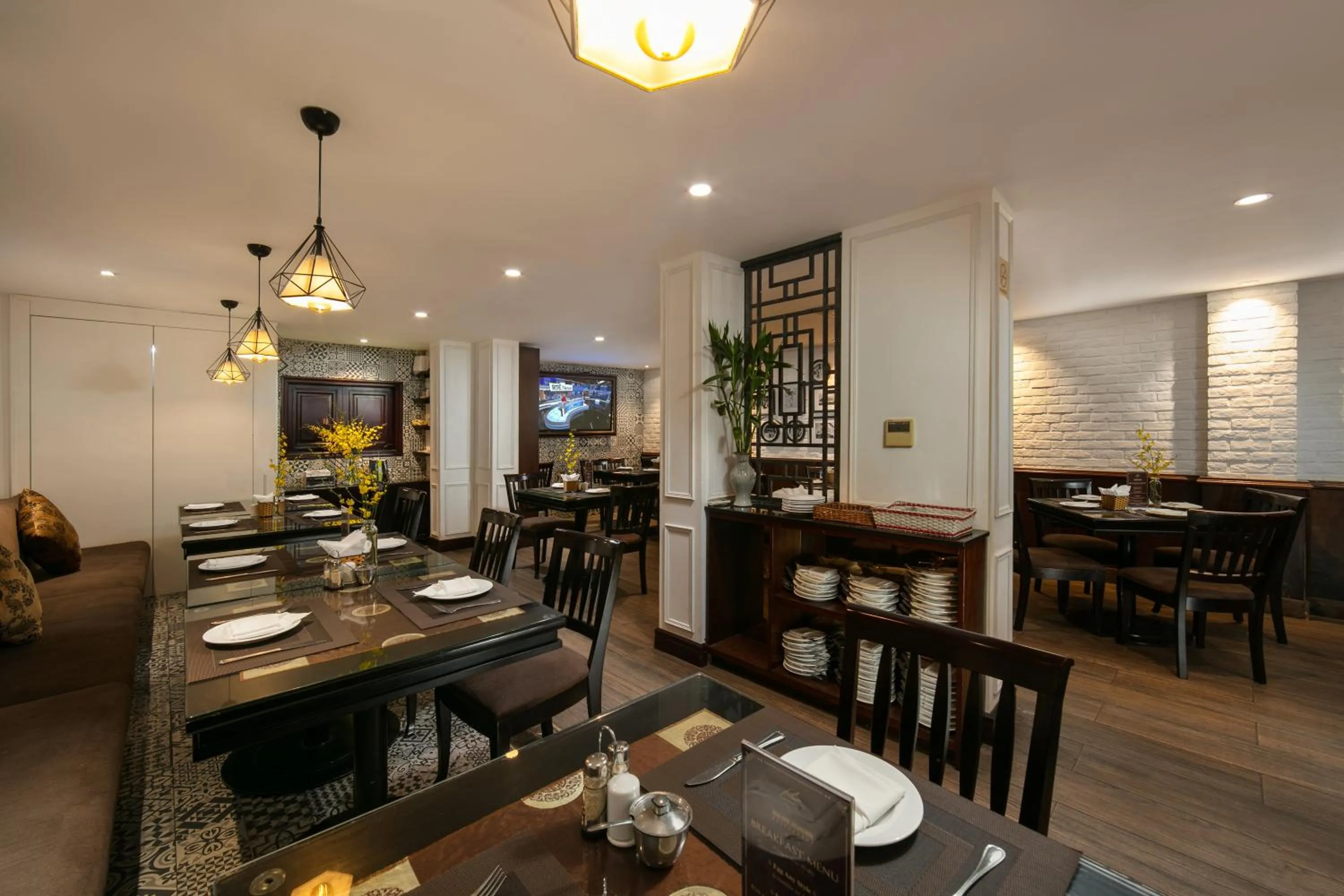 Restaurant/places to eat in Hong Ngoc Cochinchine Boutique Hotel & Spa