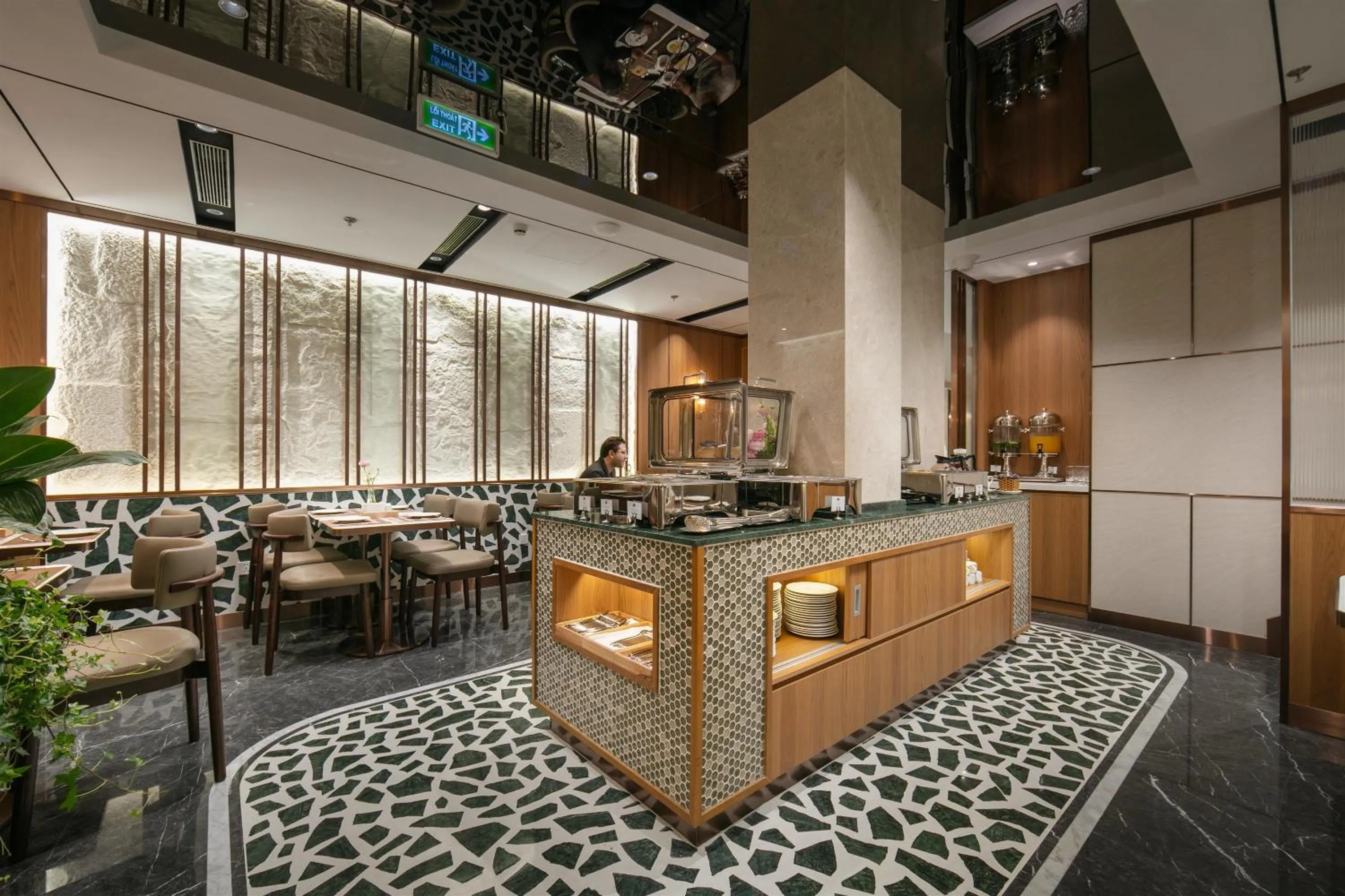 Restaurant/places to eat in Hong Ngoc Cochinchine Boutique Hotel & Spa