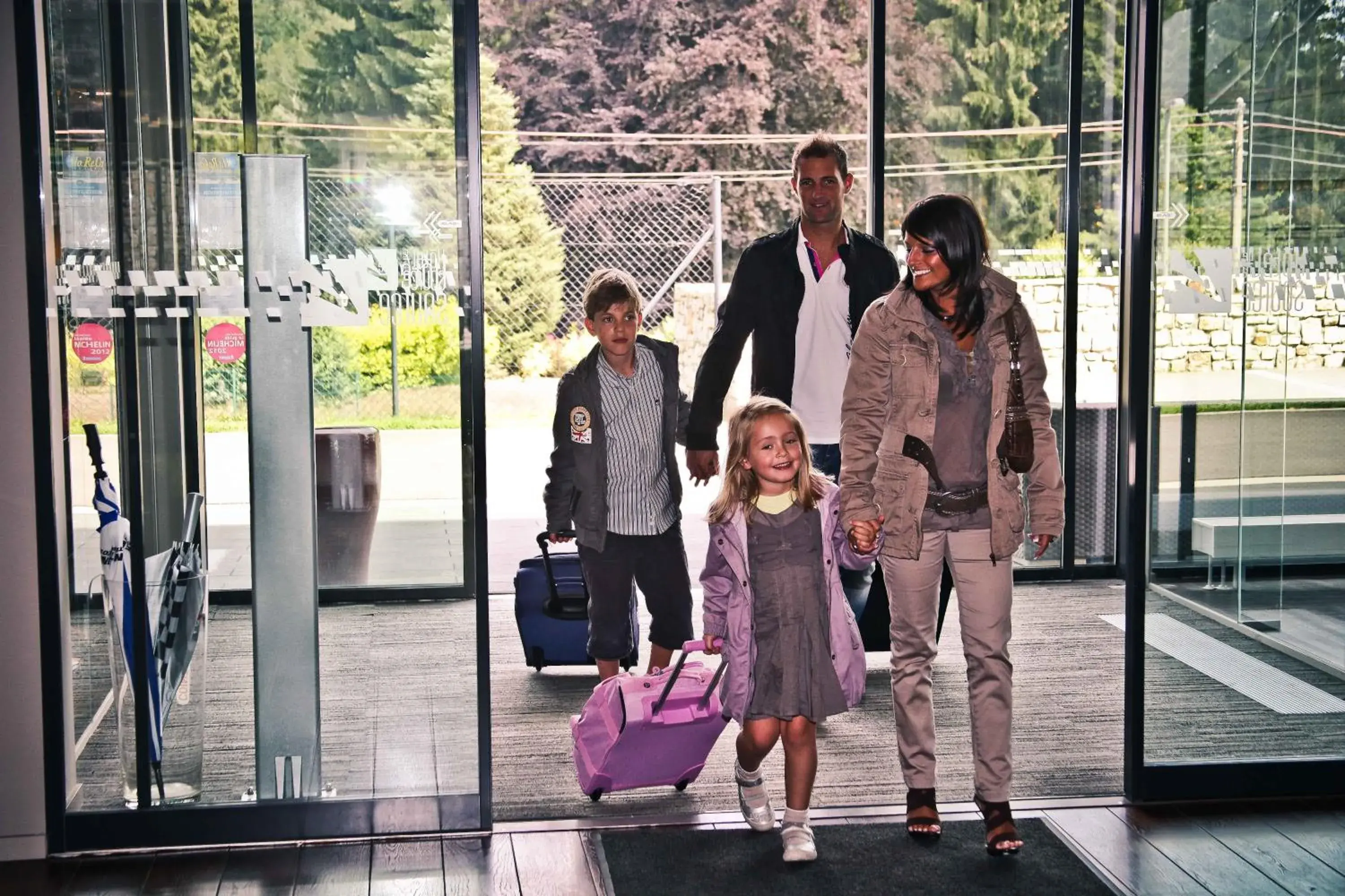 Facade/entrance in Hotel de la Source Facade/entrance in Hotel de la Source