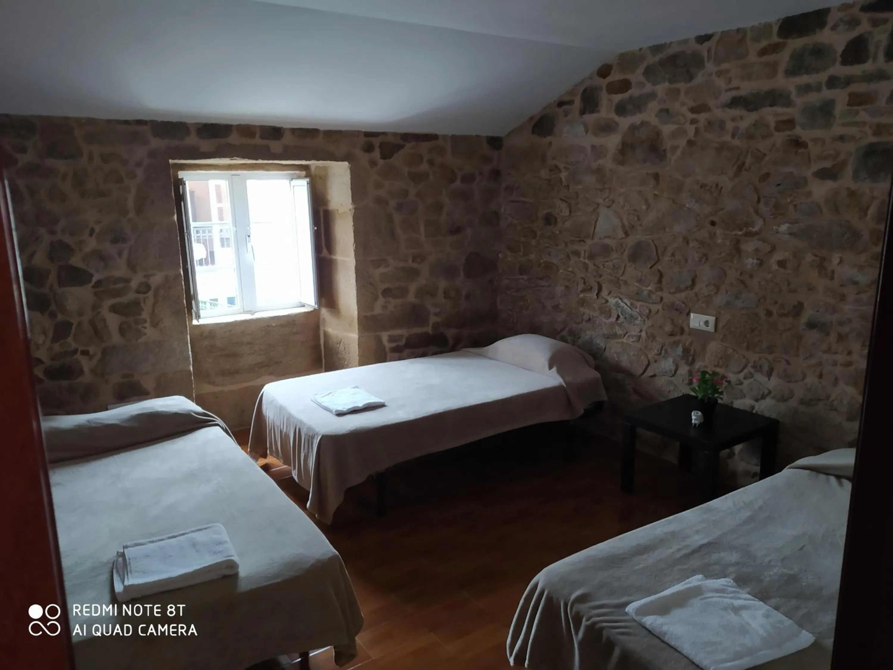 Bed in Pensión - Albergue de Logrosa