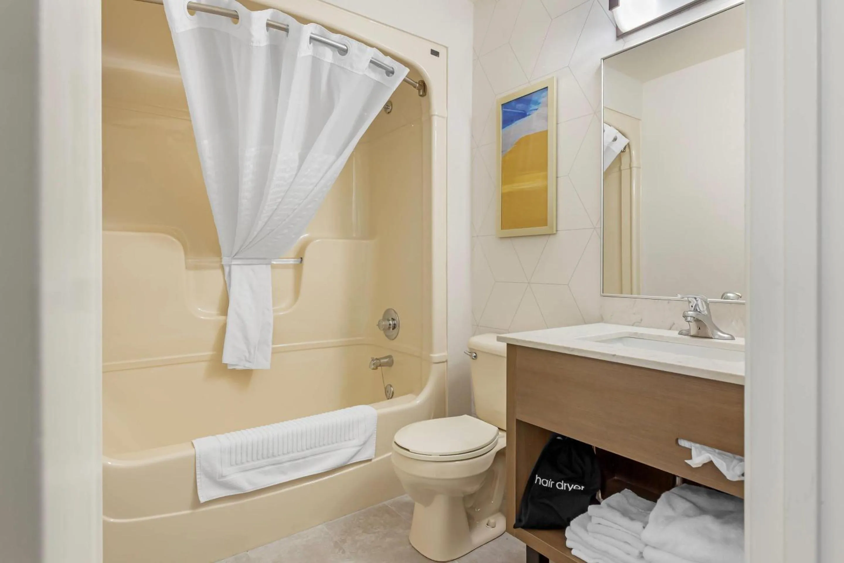 Bedroom in Comfort Inn