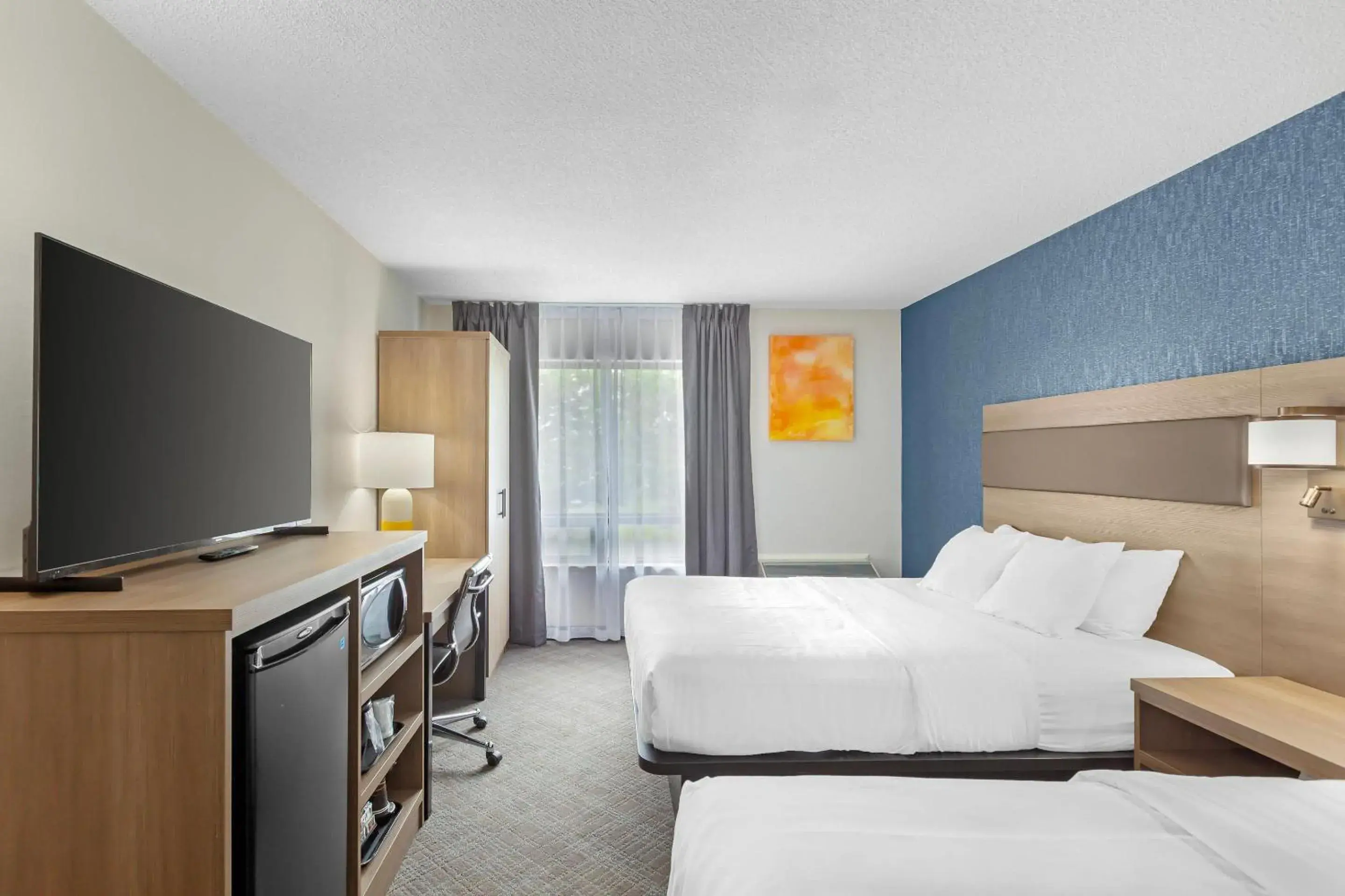 Bedroom, Bed in Comfort Inn Bedroom, Bed in Comfort Inn