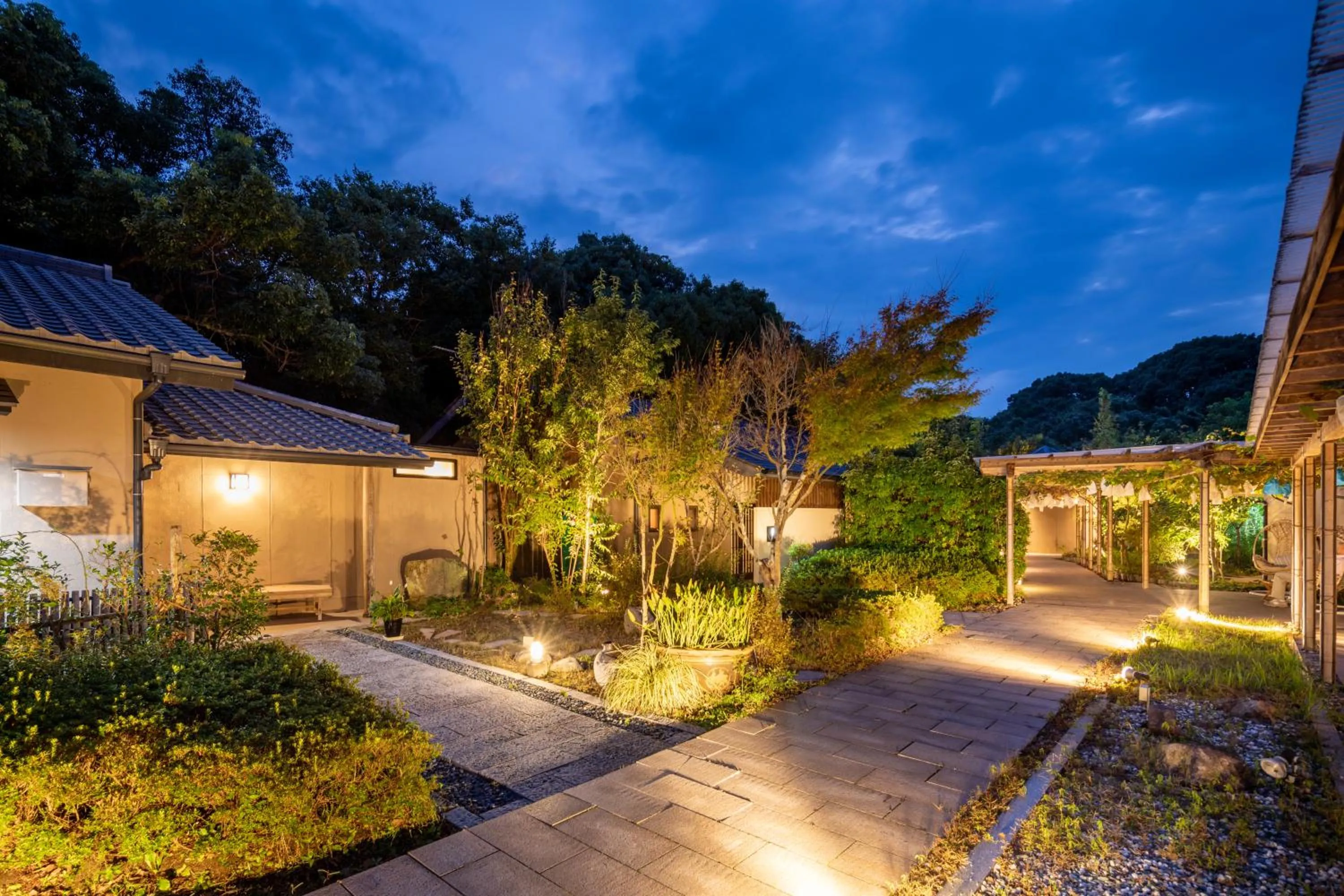 Property building in Mori no Nanakusa