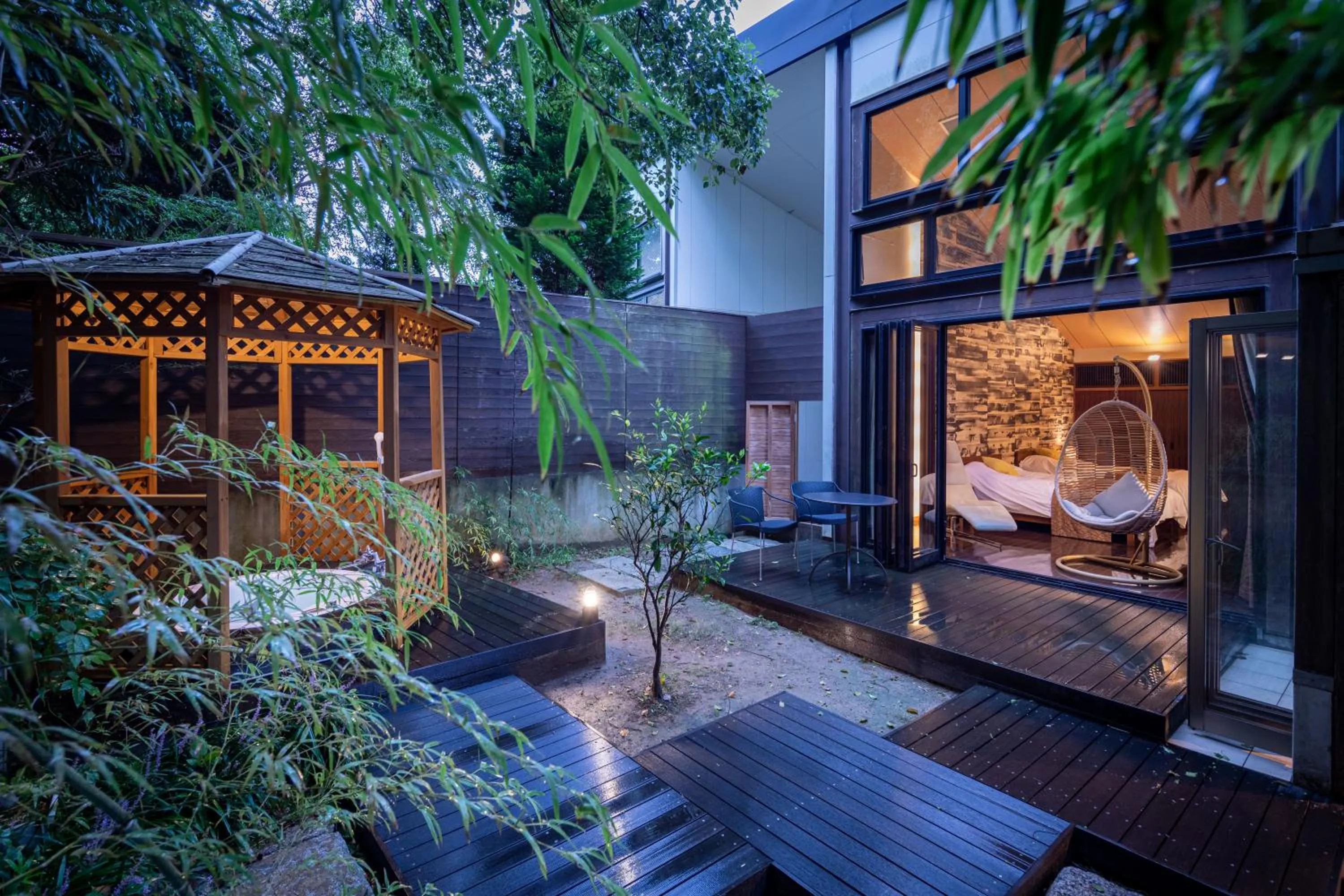 Balcony/Terrace, Bed in Mori no Nanakusa