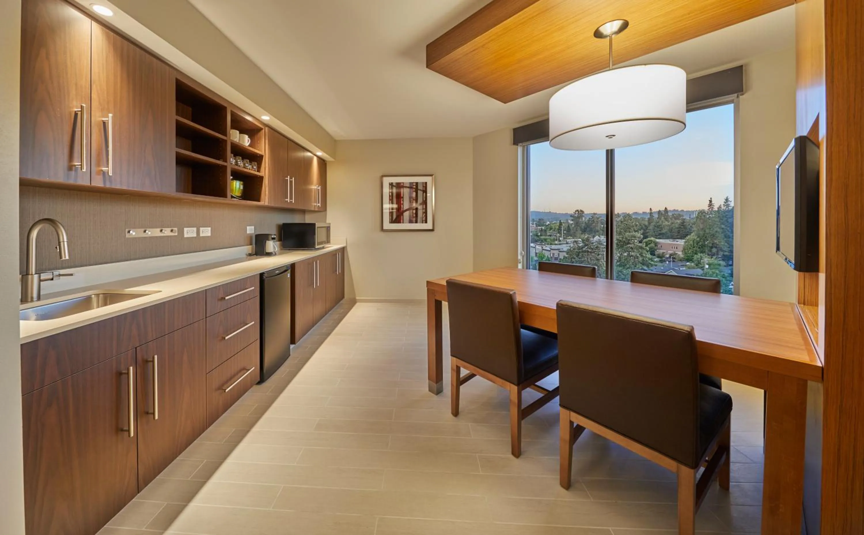 Kitchen or kitchenette in Hyatt Place Eugene/Oakway Center