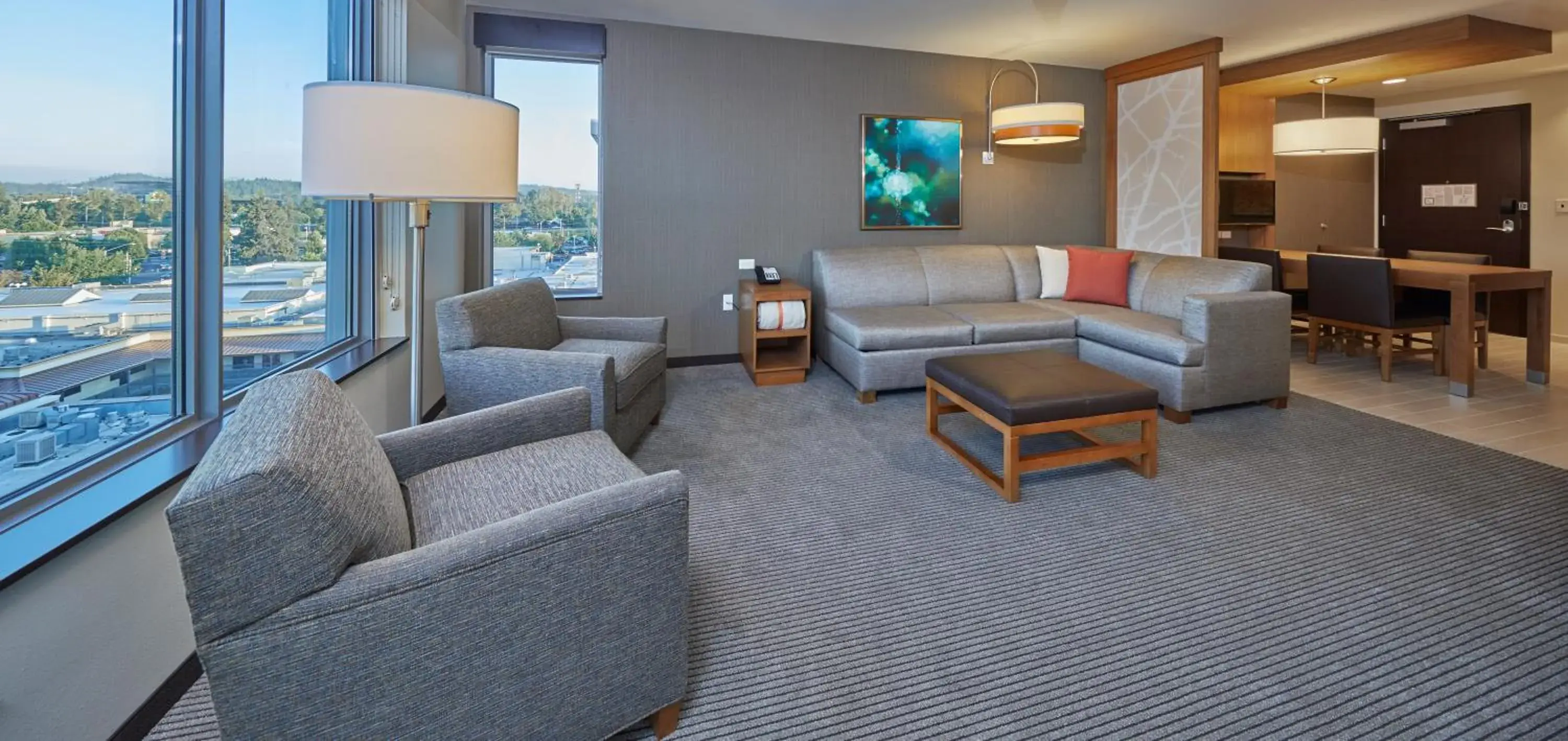 Living room in Hyatt Place Eugene/Oakway Center Living room in Hyatt Place Eugene/Oakway Center