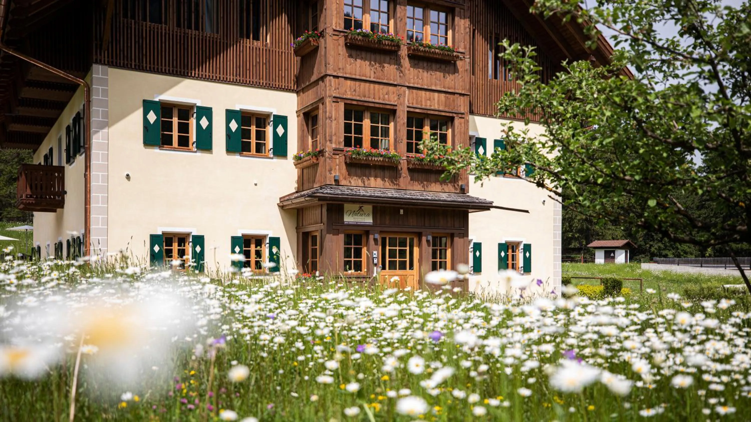 Natura Boutique Chalet Wellness SPA