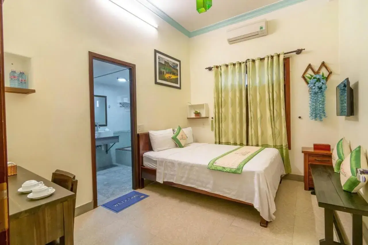Small Double Room in Fig Tree Boutique Villa Small Double Room in Fig Tree Boutique Villa