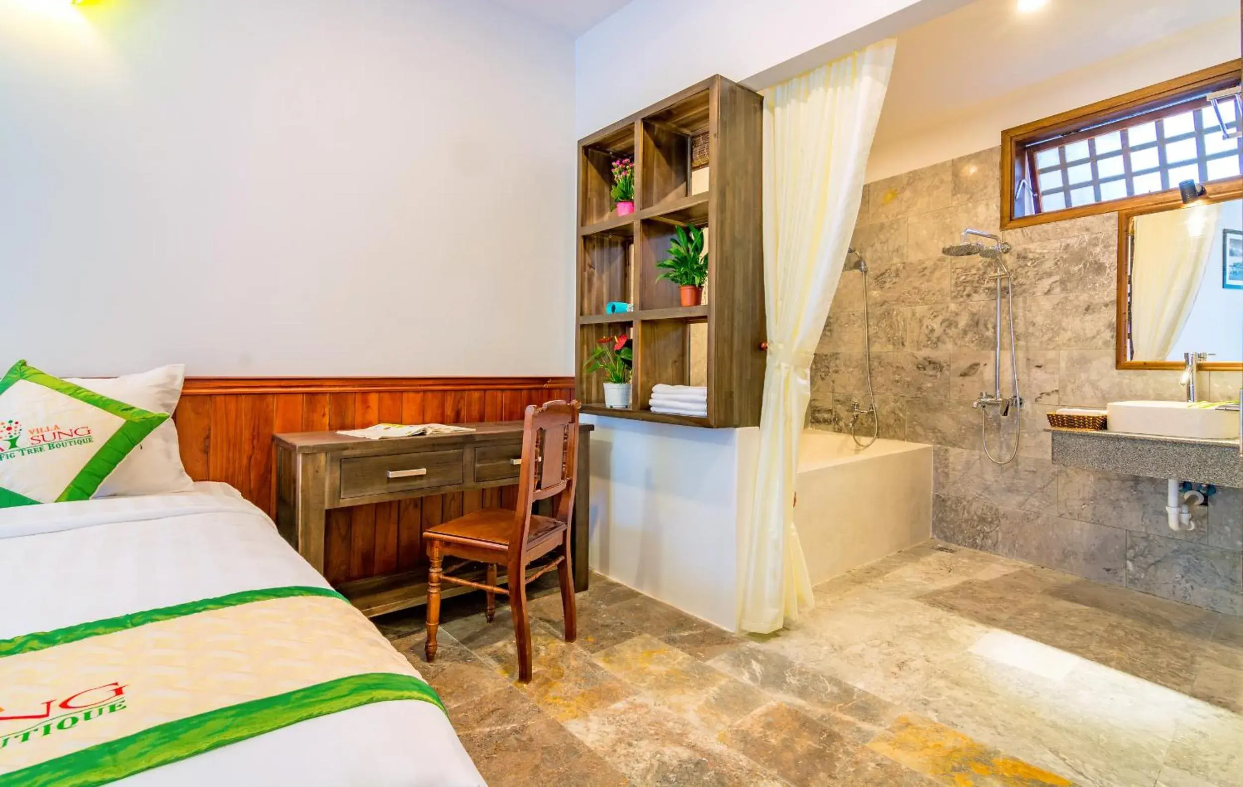 Deluxe Twin Room in Fig Tree Boutique Villa Deluxe Twin Room in Fig Tree Boutique Villa