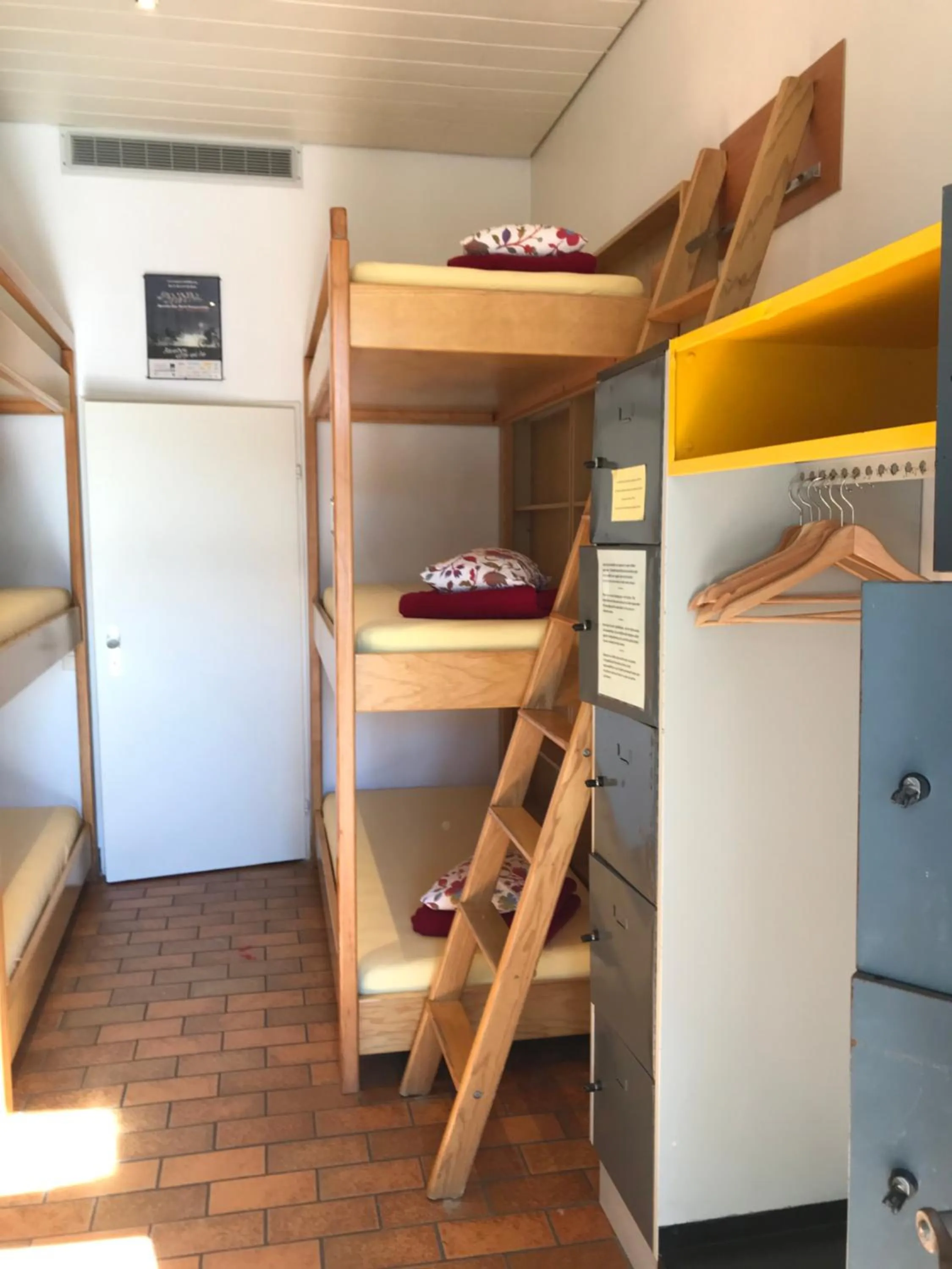 bunk bed, Bed in Hotel&Hostel Montarina