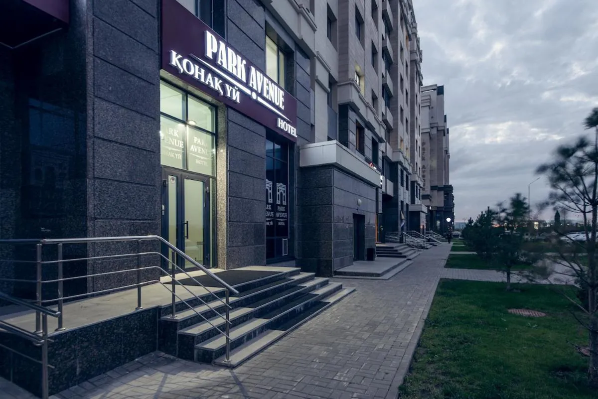 Facade/entrance in Hotel Park Avenue