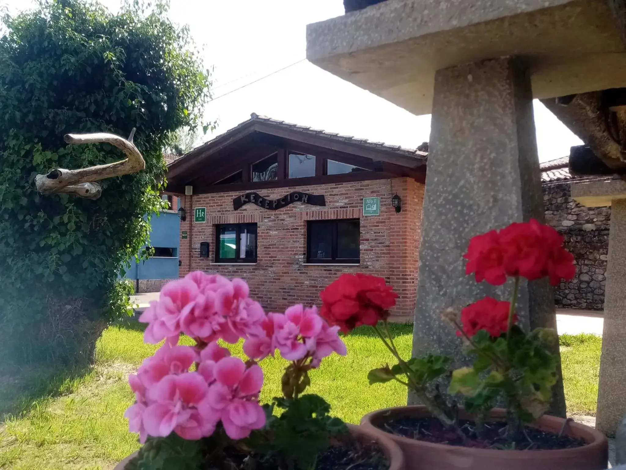 Hotel Rural Posada Del Monasterio Hotel Rural Posada Del Monasterio