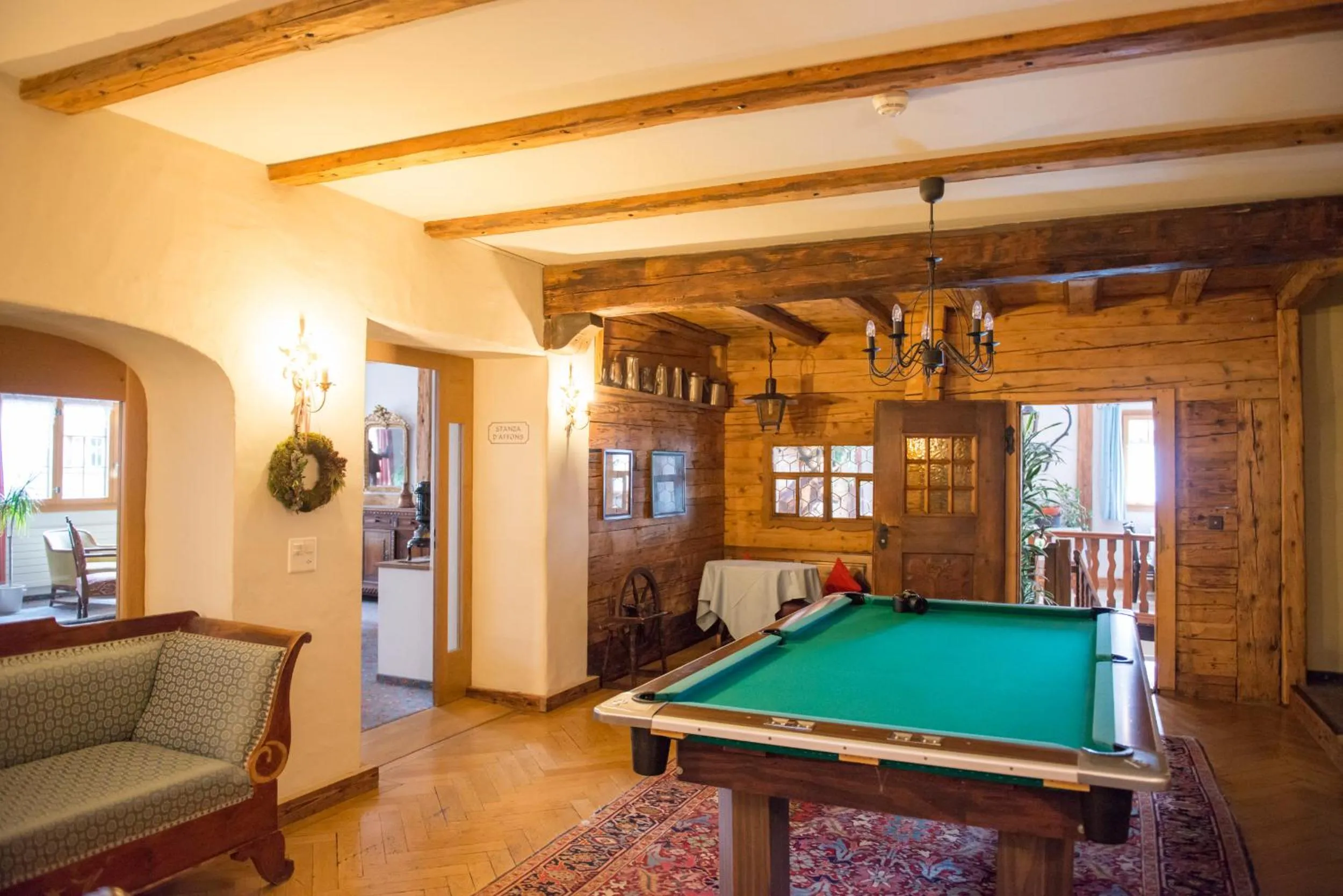 Billiard in Hotel La Cruna