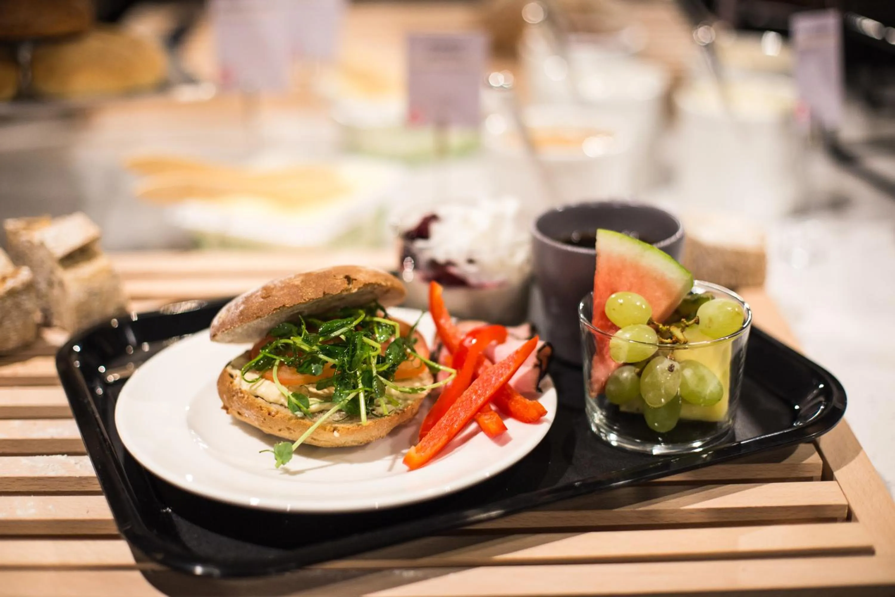 Food in Comfort Hotel Square