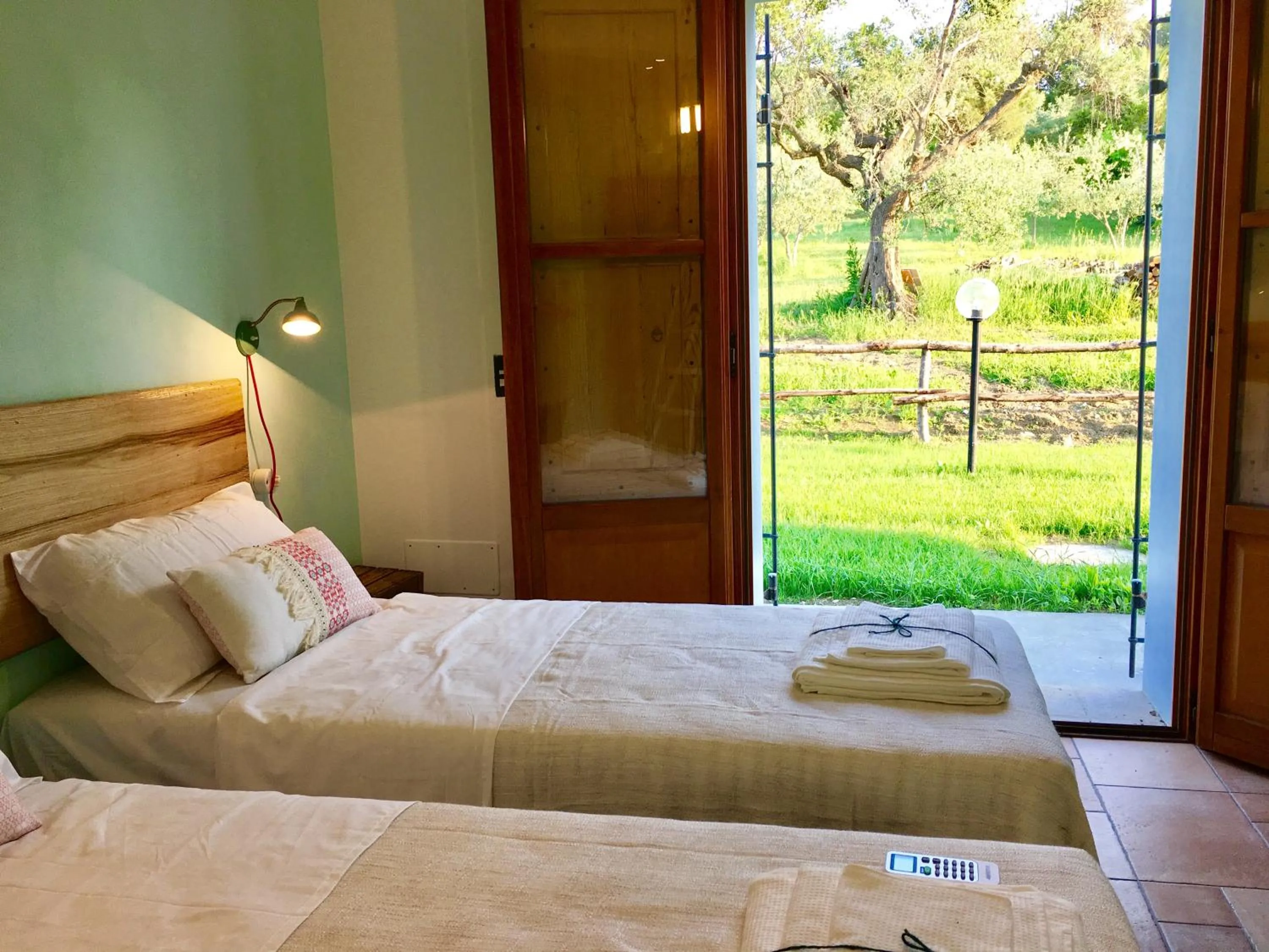 Photo of the whole room in La Goiaba B&B