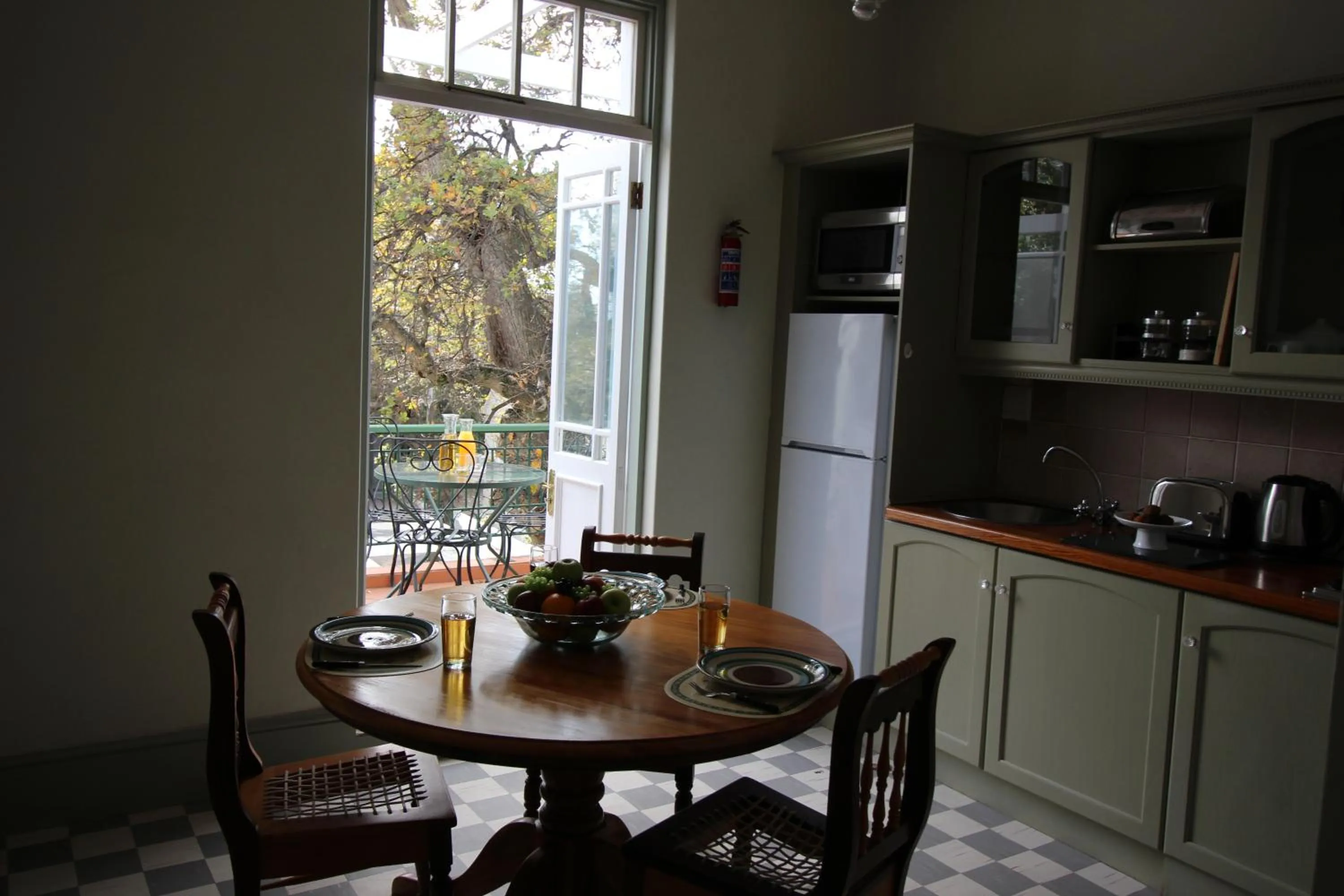 Balcony/Terrace in Mountain Manor Guest House & Executive Suites