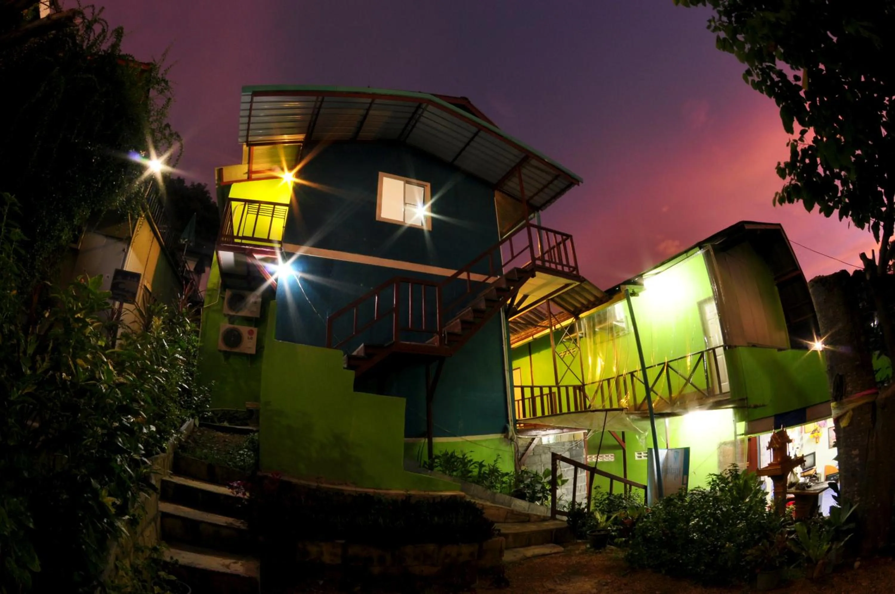 Facade/entrance in Sand Sea House