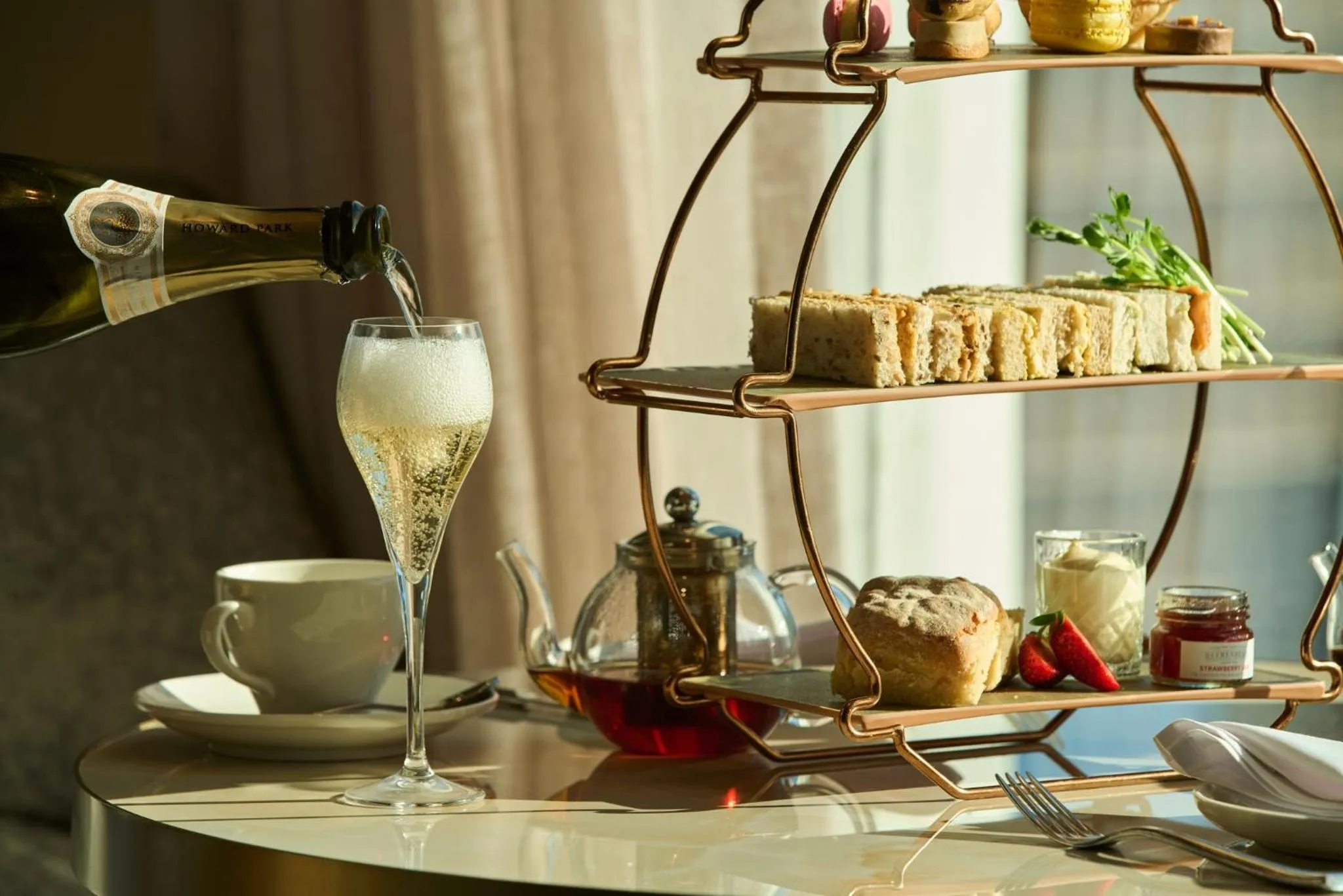 Restaurant/places to eat in InterContinental Perth City Centre by IHG