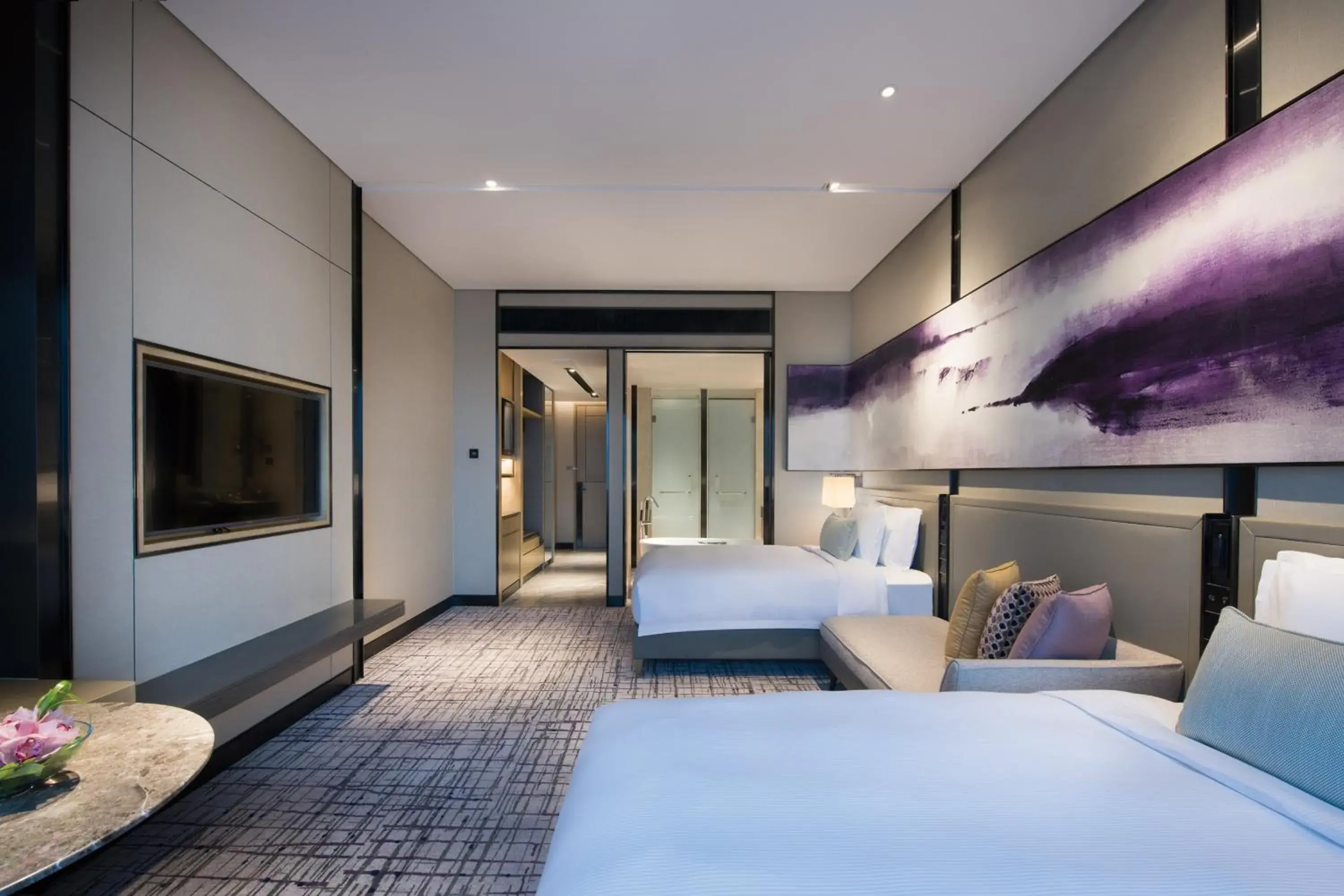 2 Single Beds Premium in Crowne Plaza Shanghai Pujiang by IHG 2 Single Beds Premium in Crowne Plaza Shanghai Pujiang by IHG
