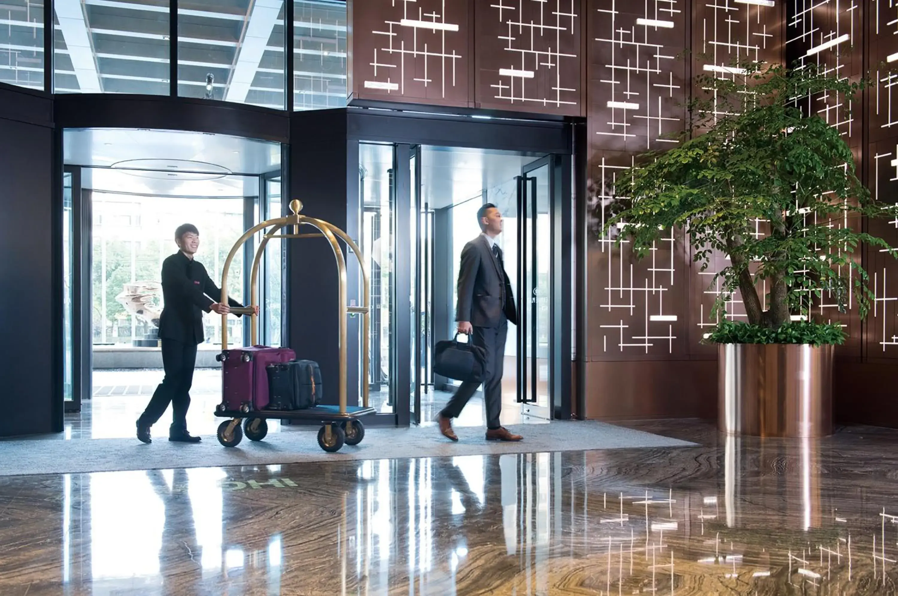 Property building in Crowne Plaza Shanghai Pujiang by IHG Property building in Crowne Plaza Shanghai Pujiang by IHG