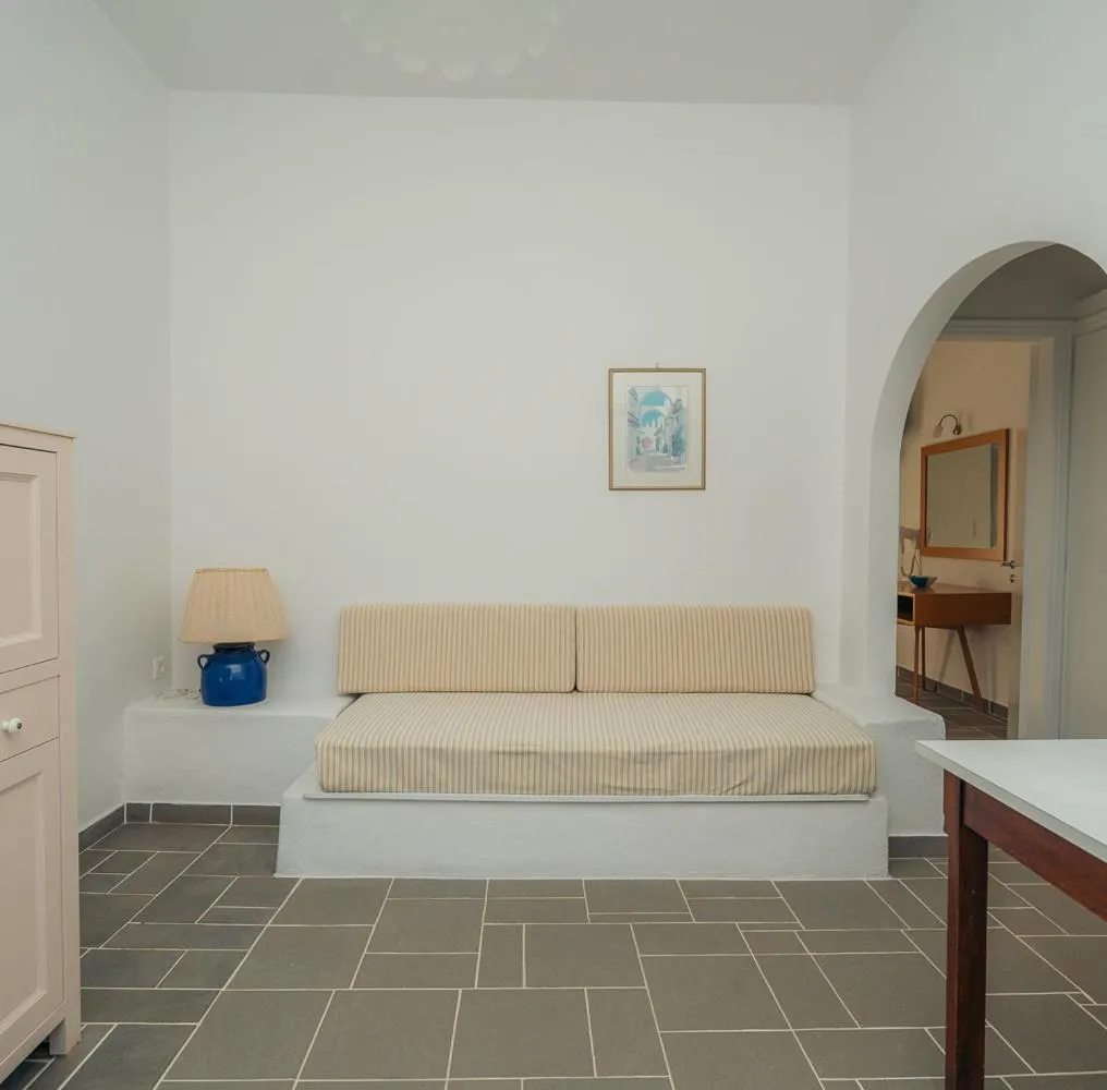 Aeolos Hotel