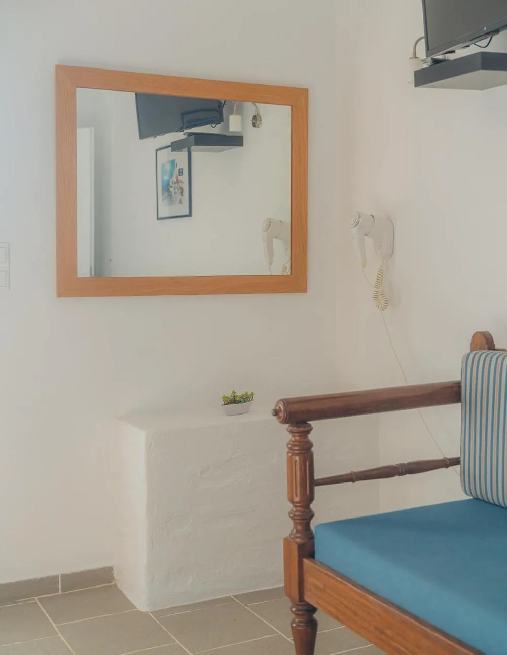 Photo of the whole room in Aeolos Hotel