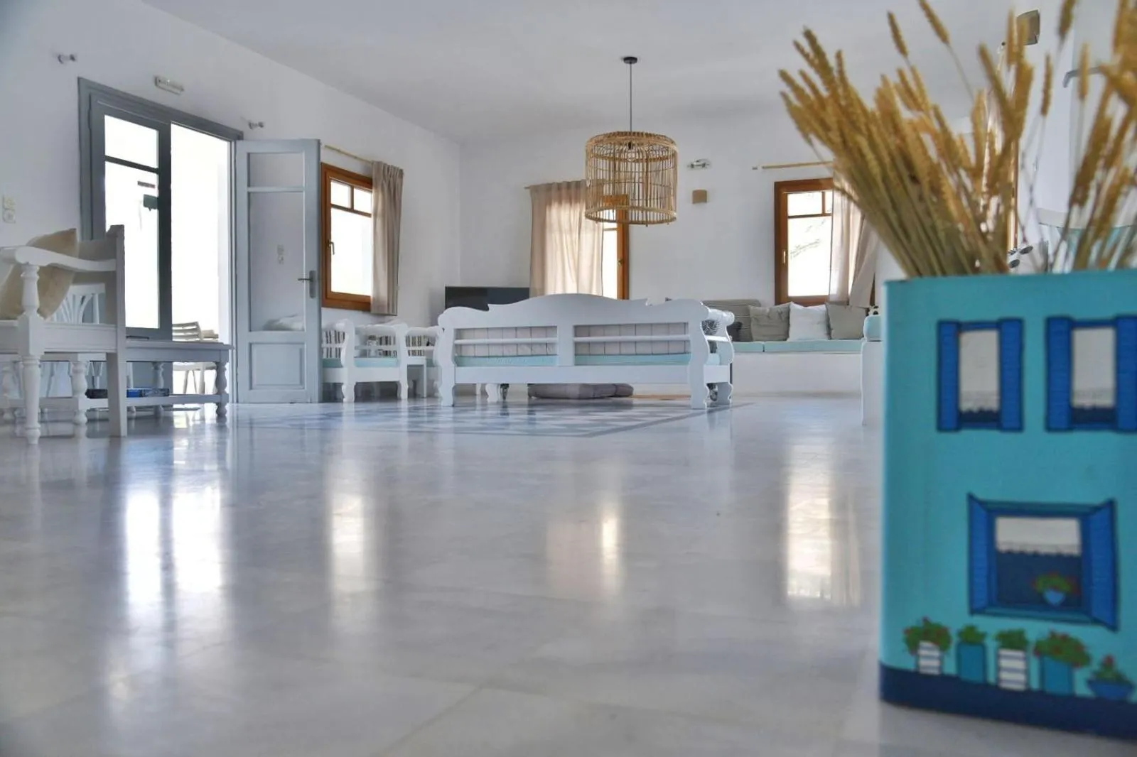 Aeolos Hotel