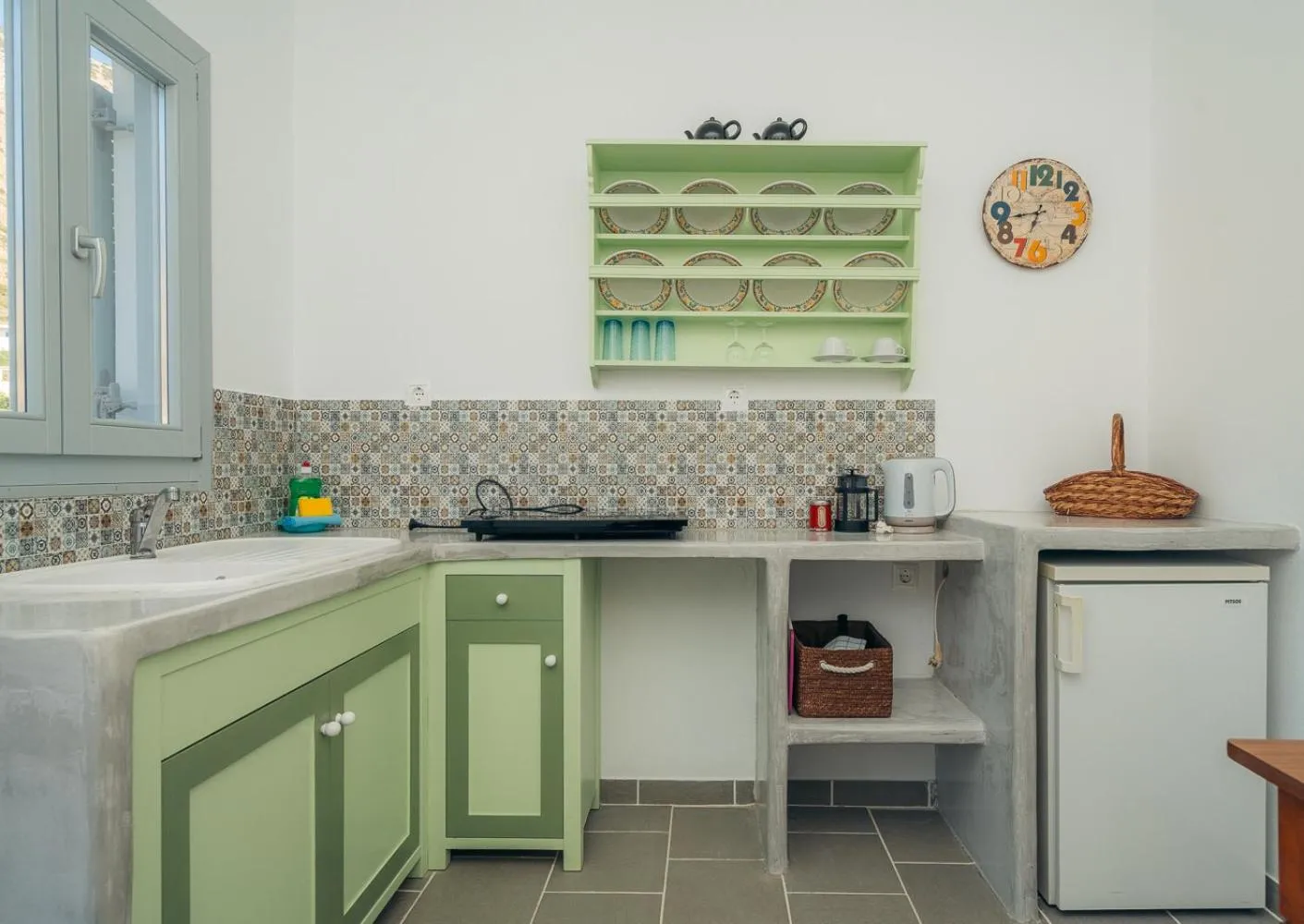 Kitchen or kitchenette in Aeolos Hotel