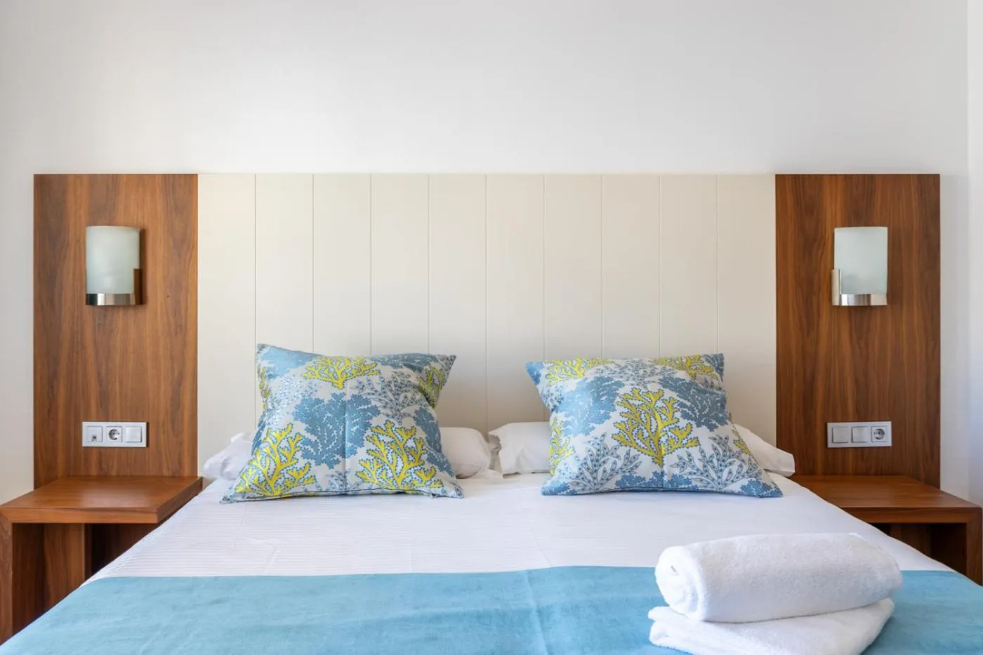 Bed in Hostal Neptuno