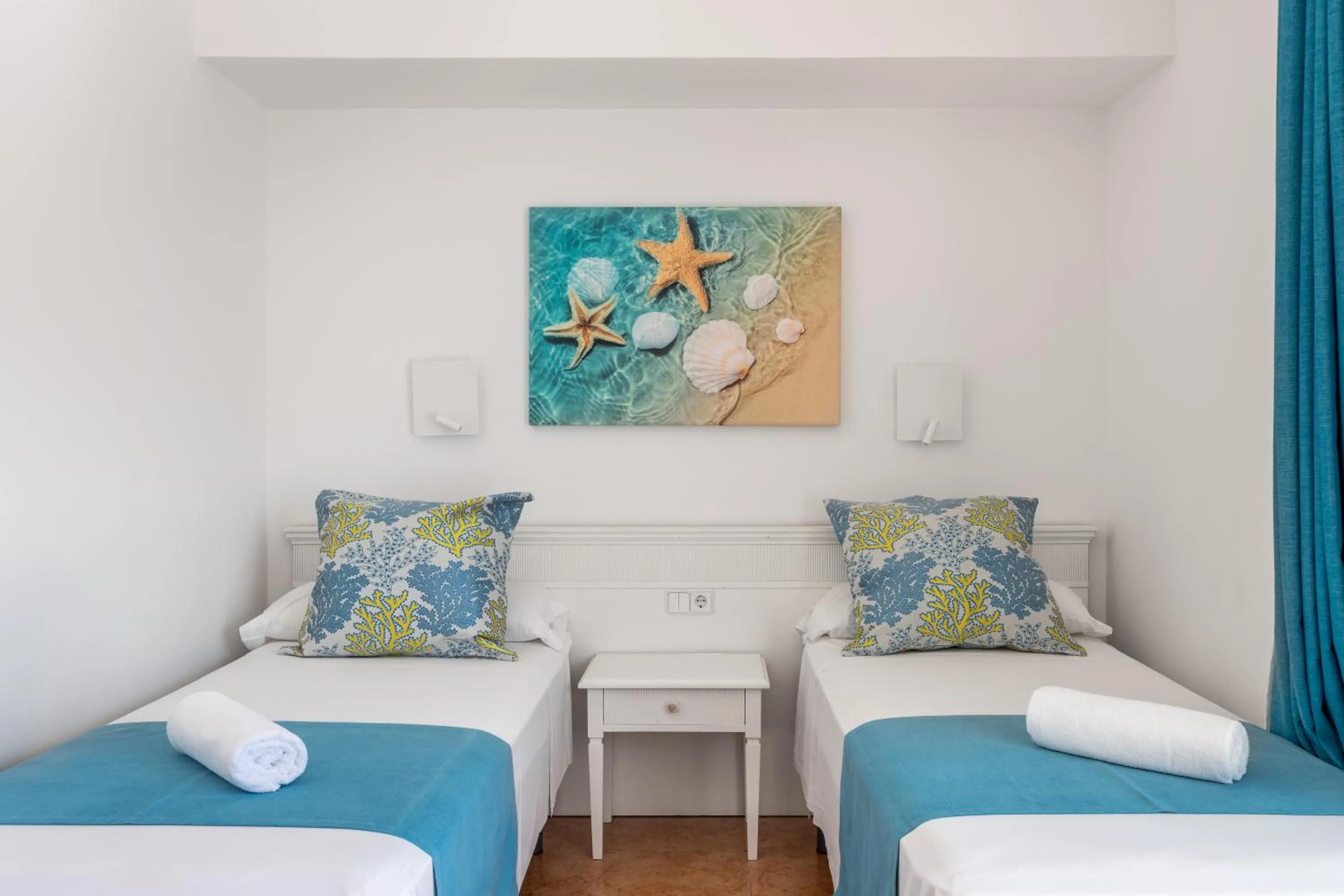 Bed in Hostal Neptuno