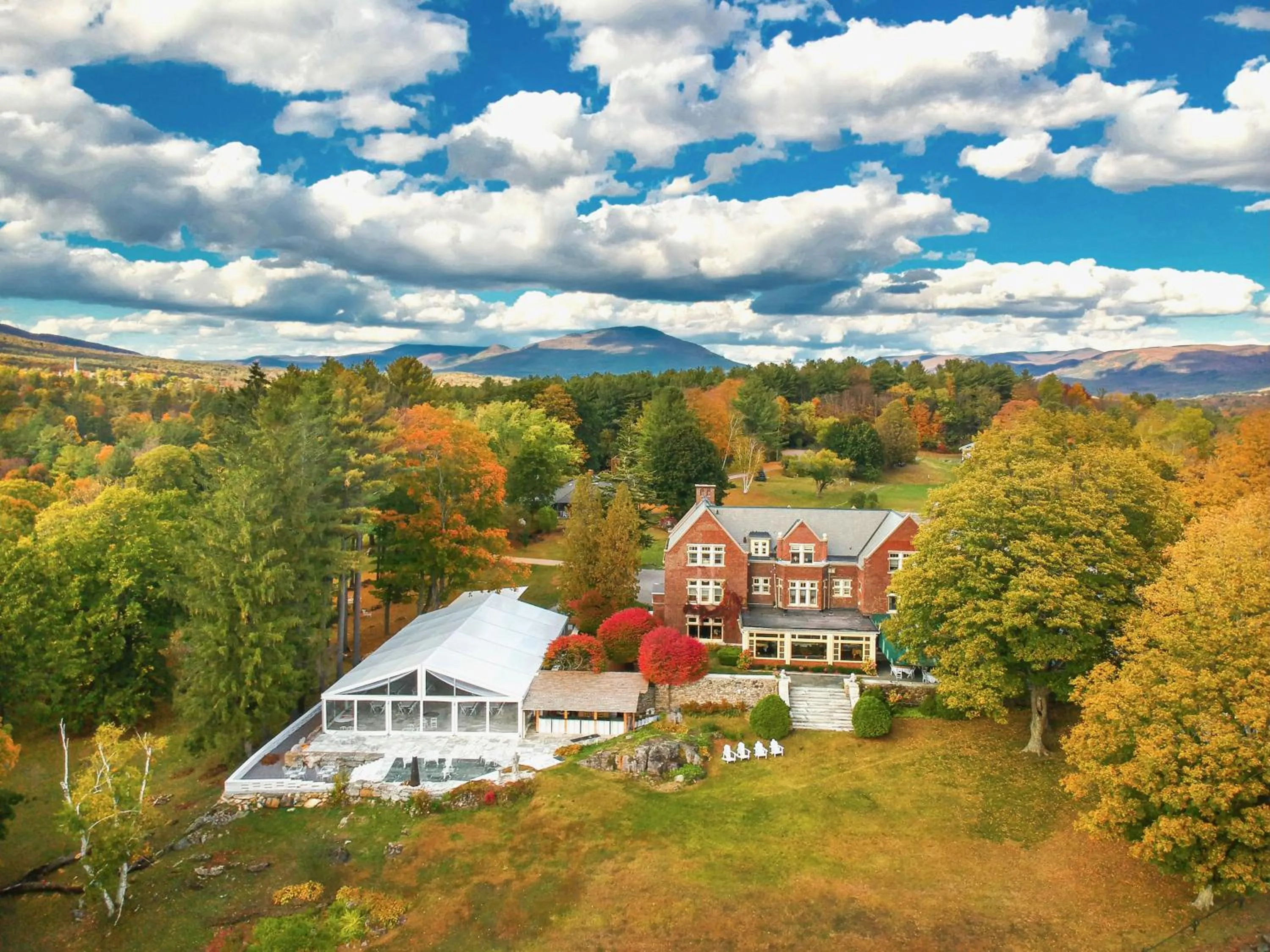 Property building in Wilburton Inn