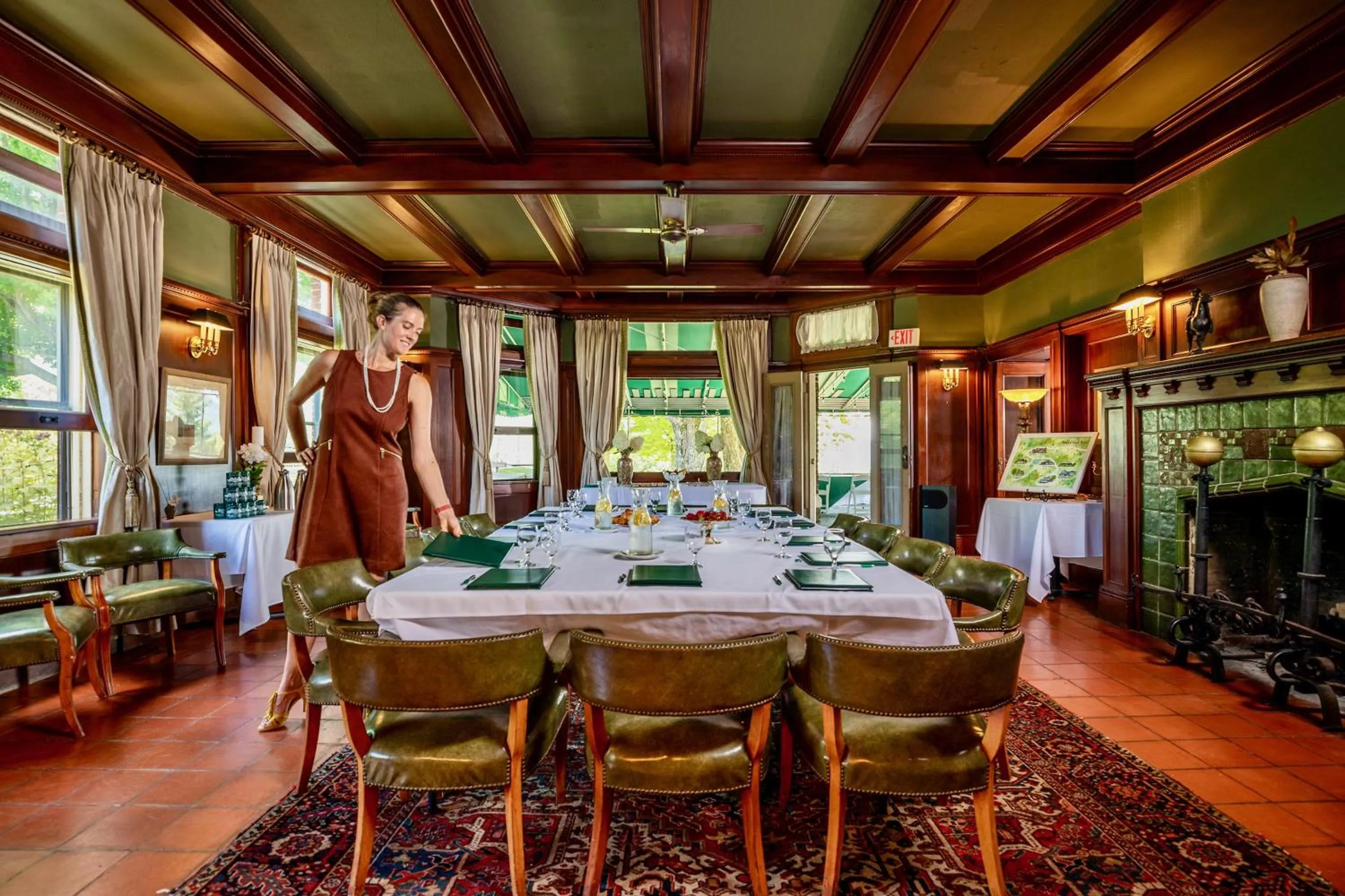 Coffee/tea facilities in Wilburton Inn