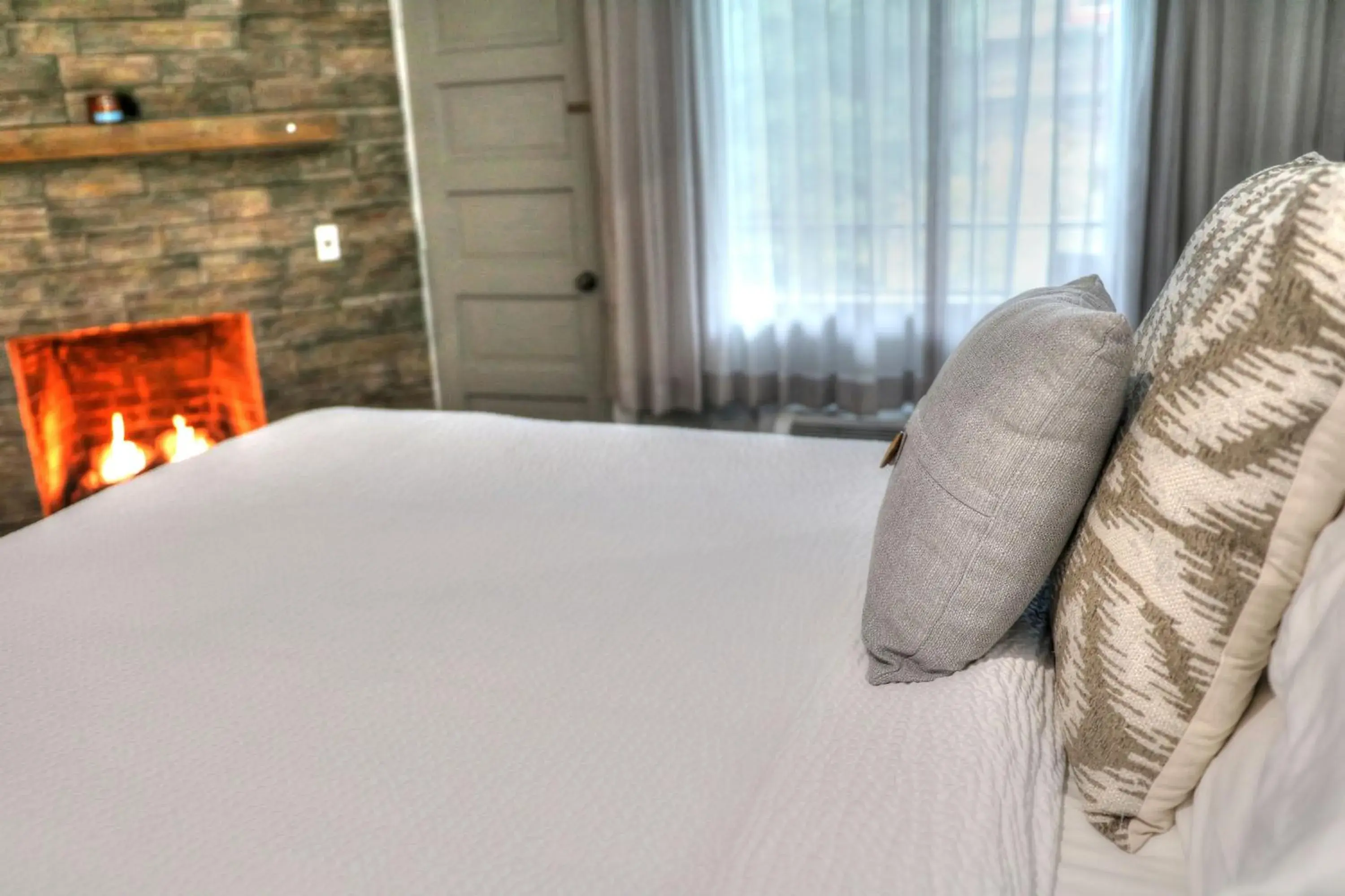 Bed in River Edge Inn Bed in River Edge Inn