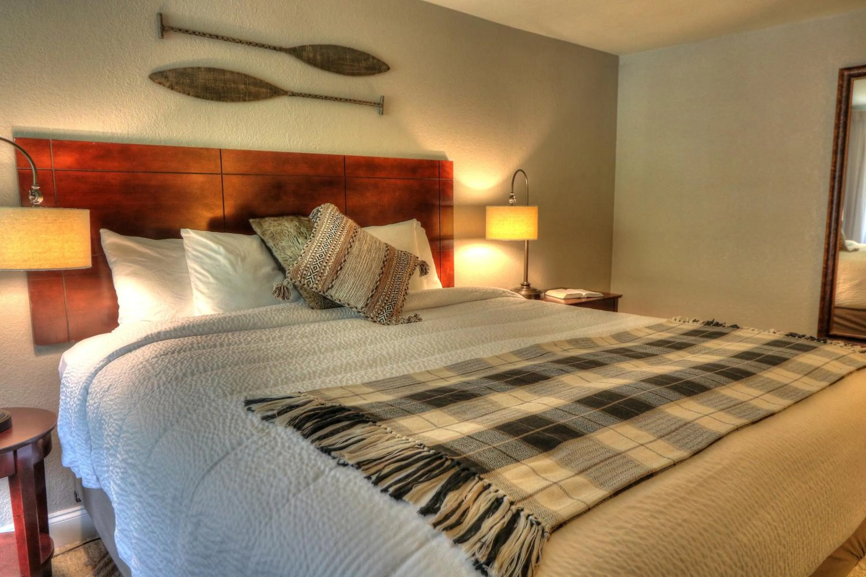 Bed in River Edge Inn