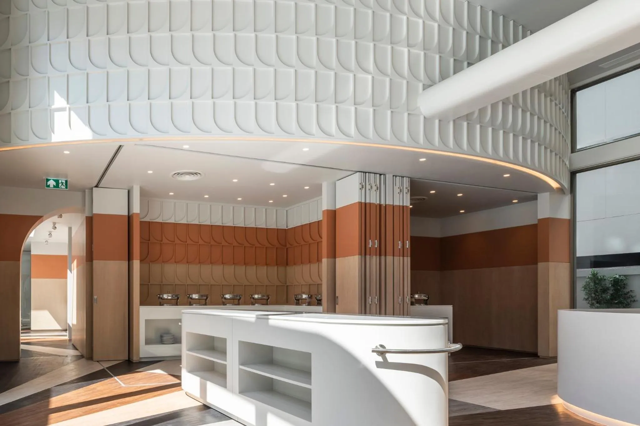 Restaurant/places to eat in Terra Nara