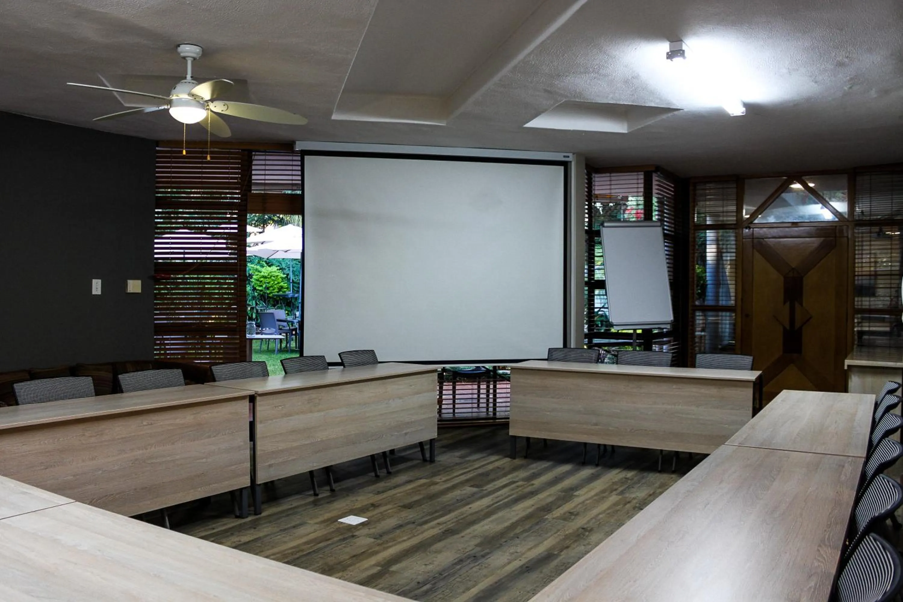 Meeting/conference room in Polo Guest House