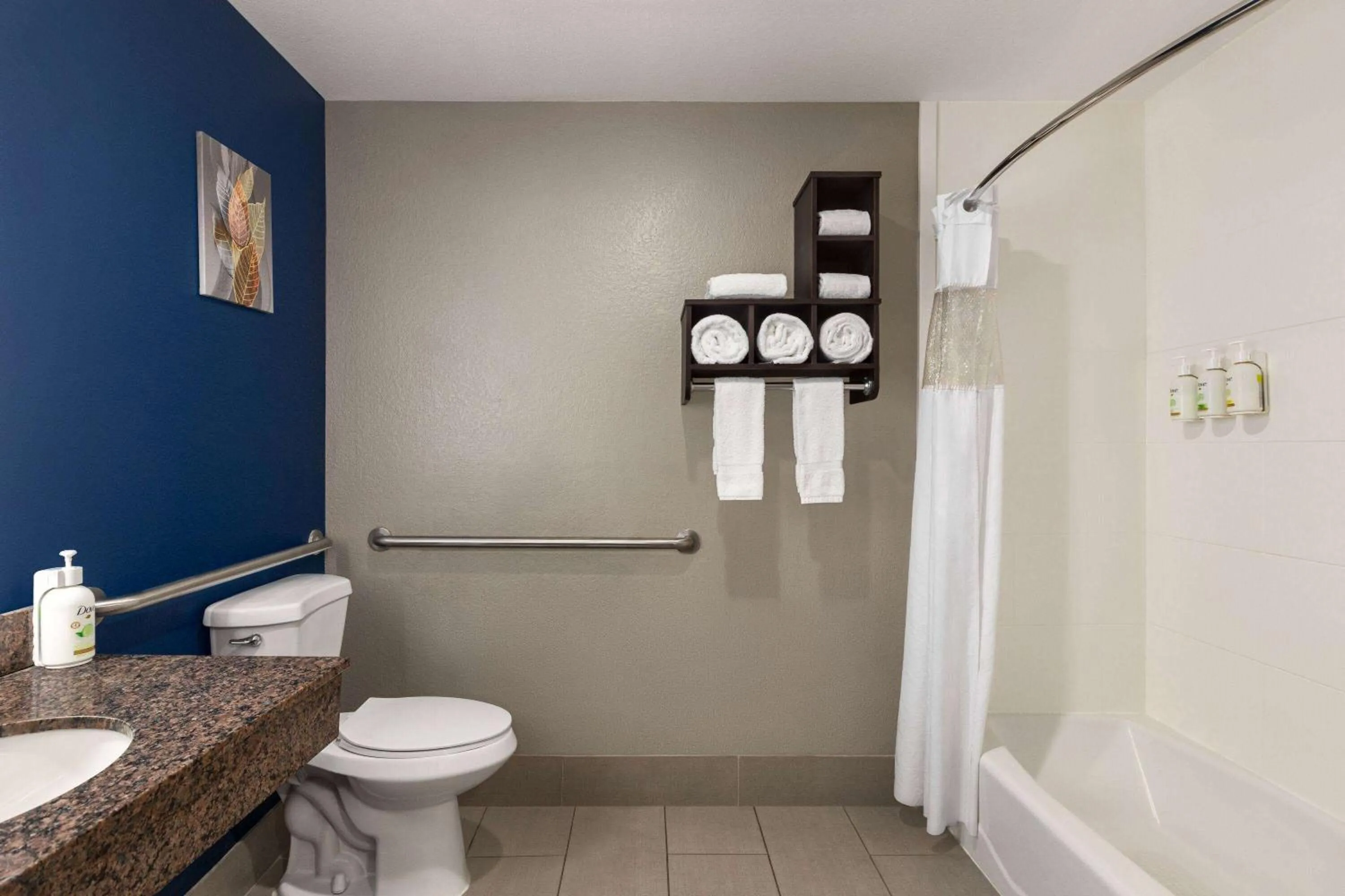 Shower in La Quinta by Wyndham San Antonio North Stone Oak